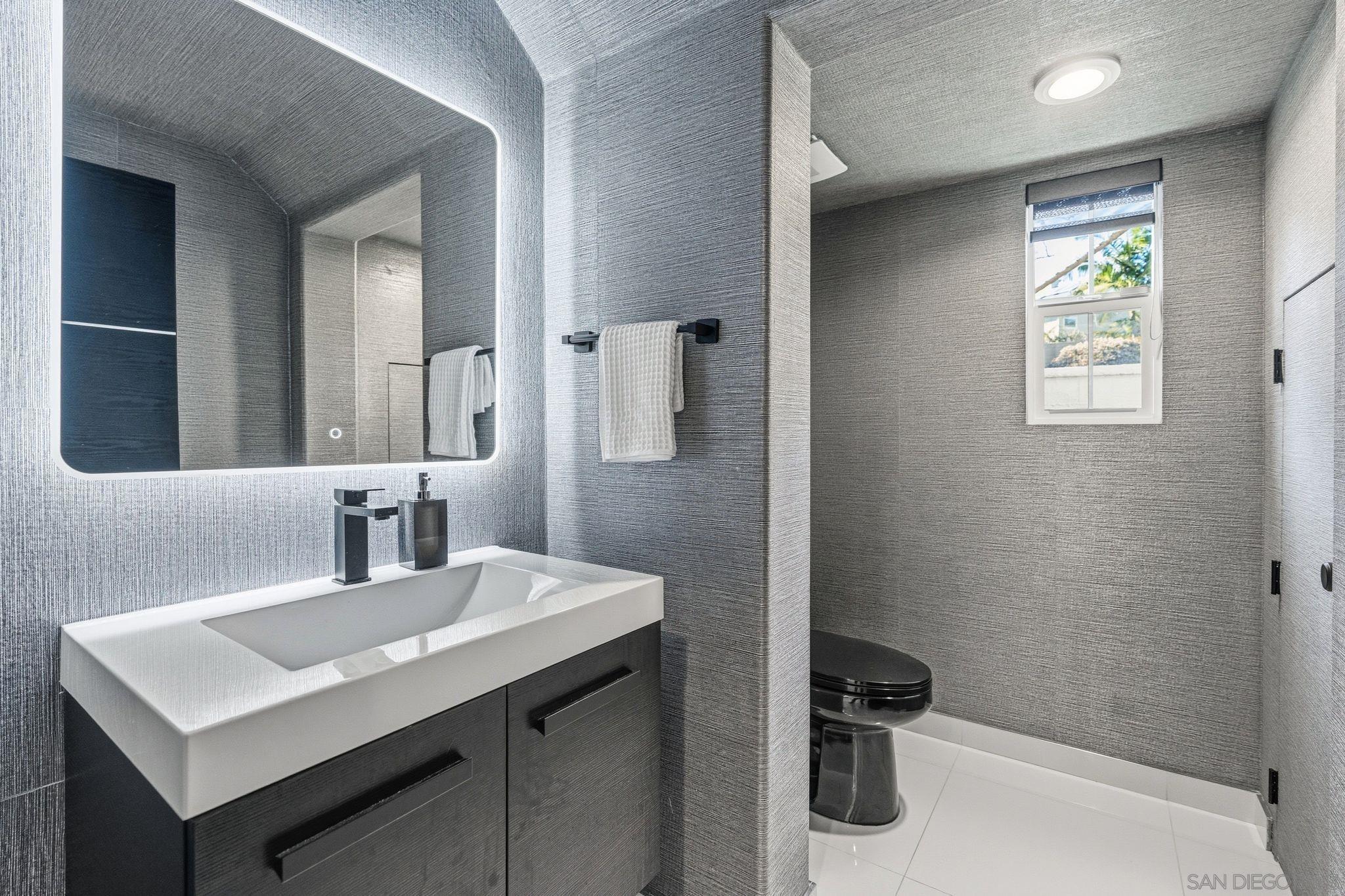 Detail Gallery Image 14 of 41 For 3410  Filoli Cir, Carlsbad,  CA 92009 - 3 Beds | 3/1 Baths