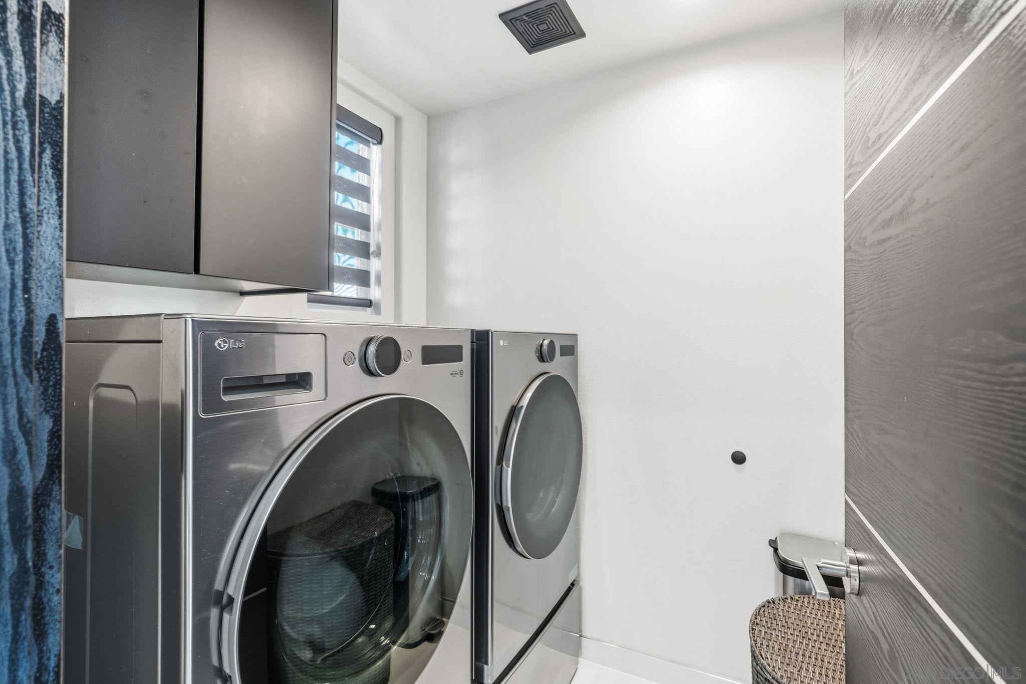 Detail Gallery Image 16 of 41 For 3410  Filoli Cir, Carlsbad,  CA 92009 - 3 Beds | 3/1 Baths