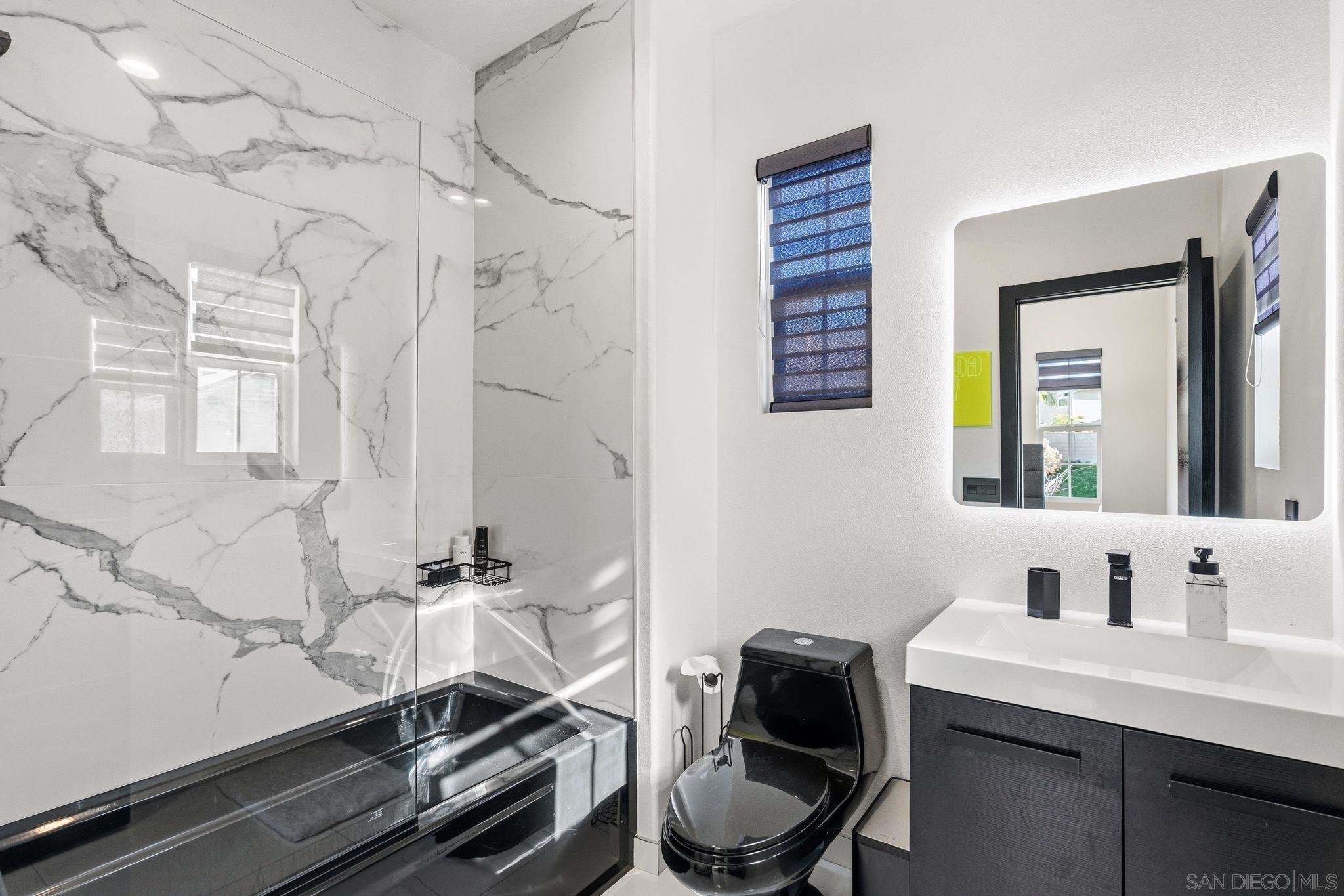 Detail Gallery Image 18 of 41 For 3410  Filoli Cir, Carlsbad,  CA 92009 - 3 Beds | 3/1 Baths