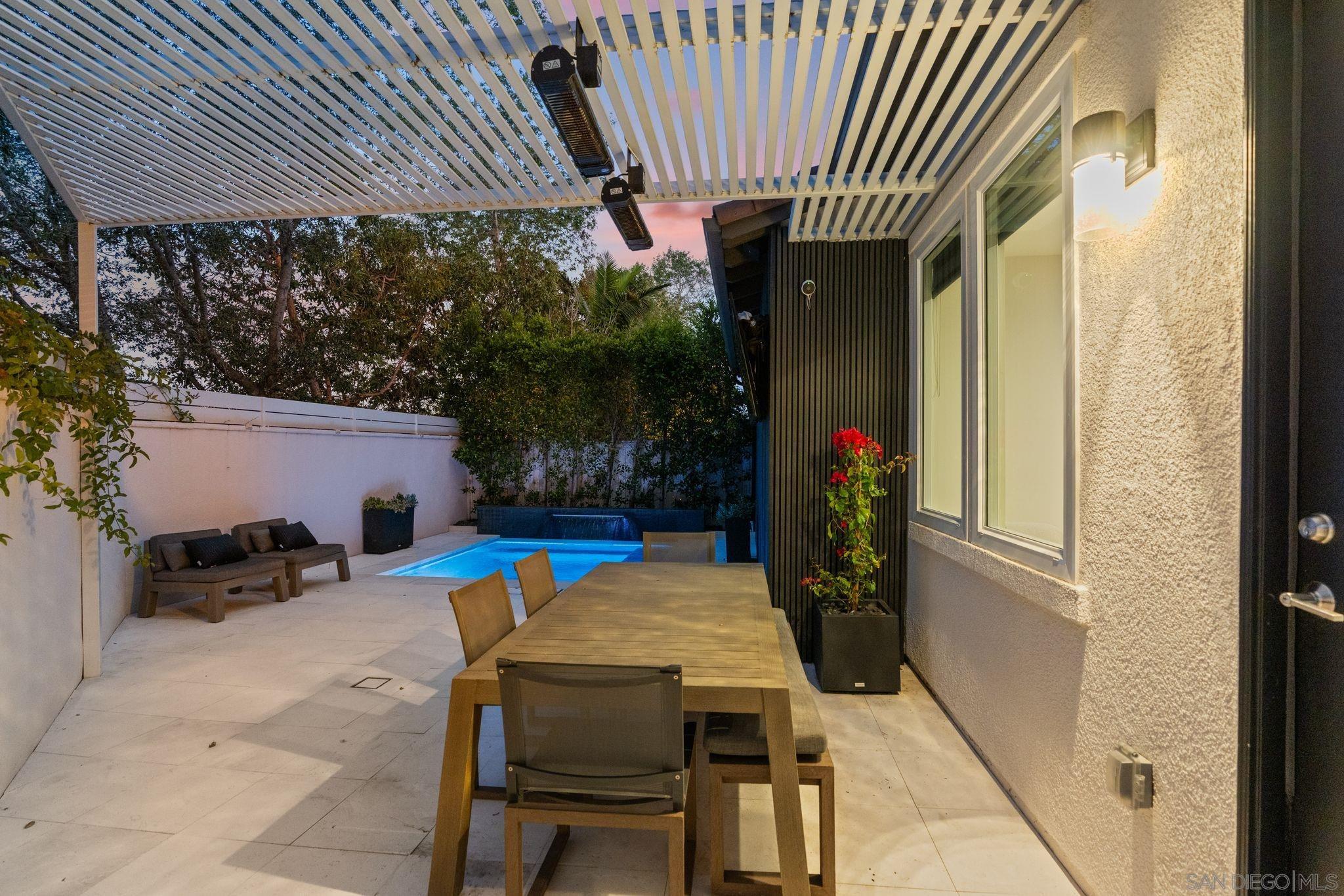 Detail Gallery Image 36 of 41 For 3410  Filoli Cir, Carlsbad,  CA 92009 - 3 Beds | 3/1 Baths