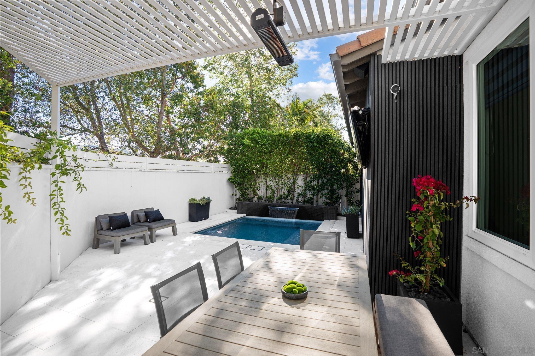 Detail Gallery Image 32 of 41 For 3410  Filoli Cir, Carlsbad,  CA 92009 - 3 Beds | 3/1 Baths