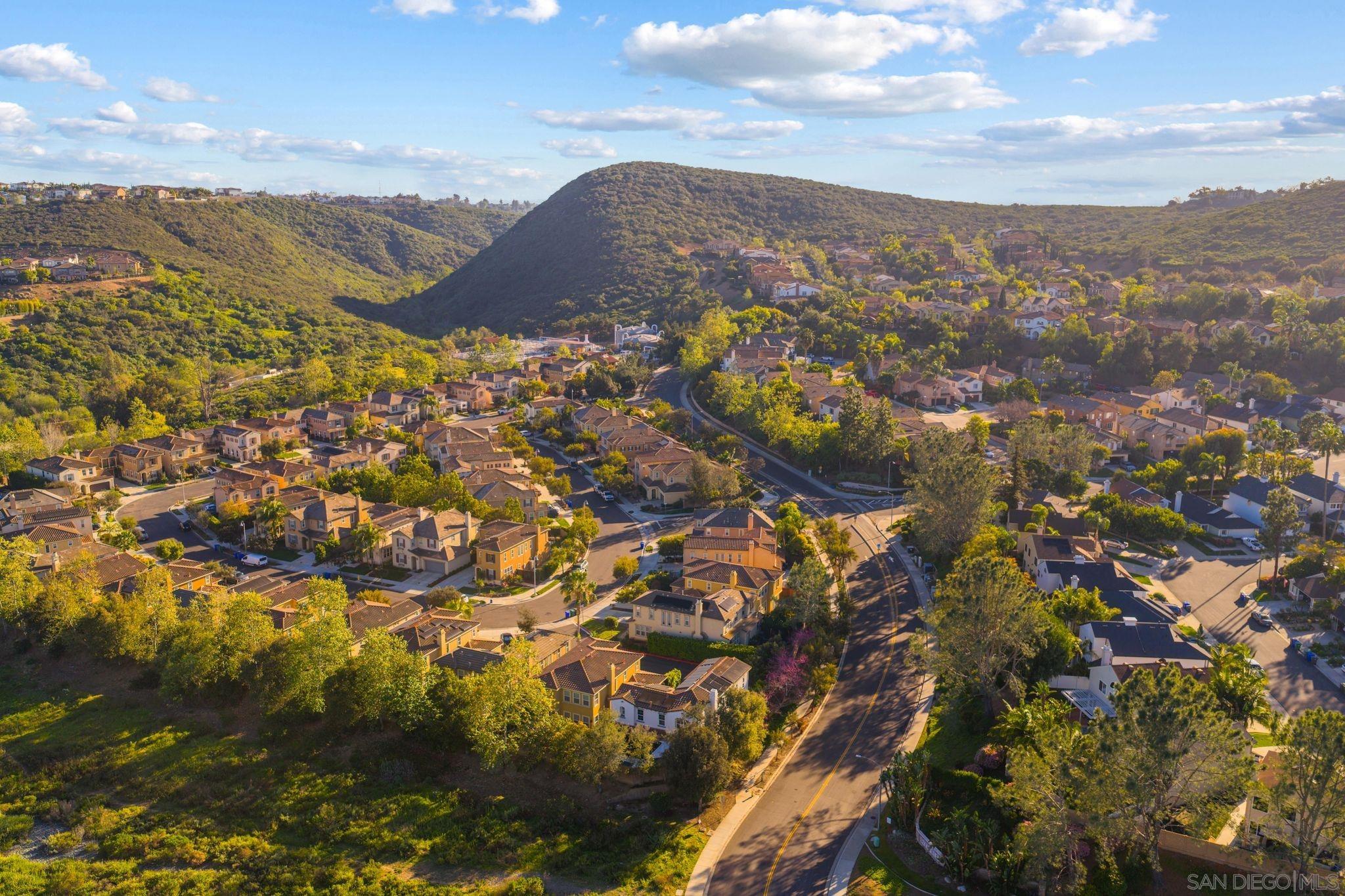 Detail Gallery Image 41 of 41 For 3410  Filoli Cir, Carlsbad,  CA 92009 - 3 Beds | 3/1 Baths
