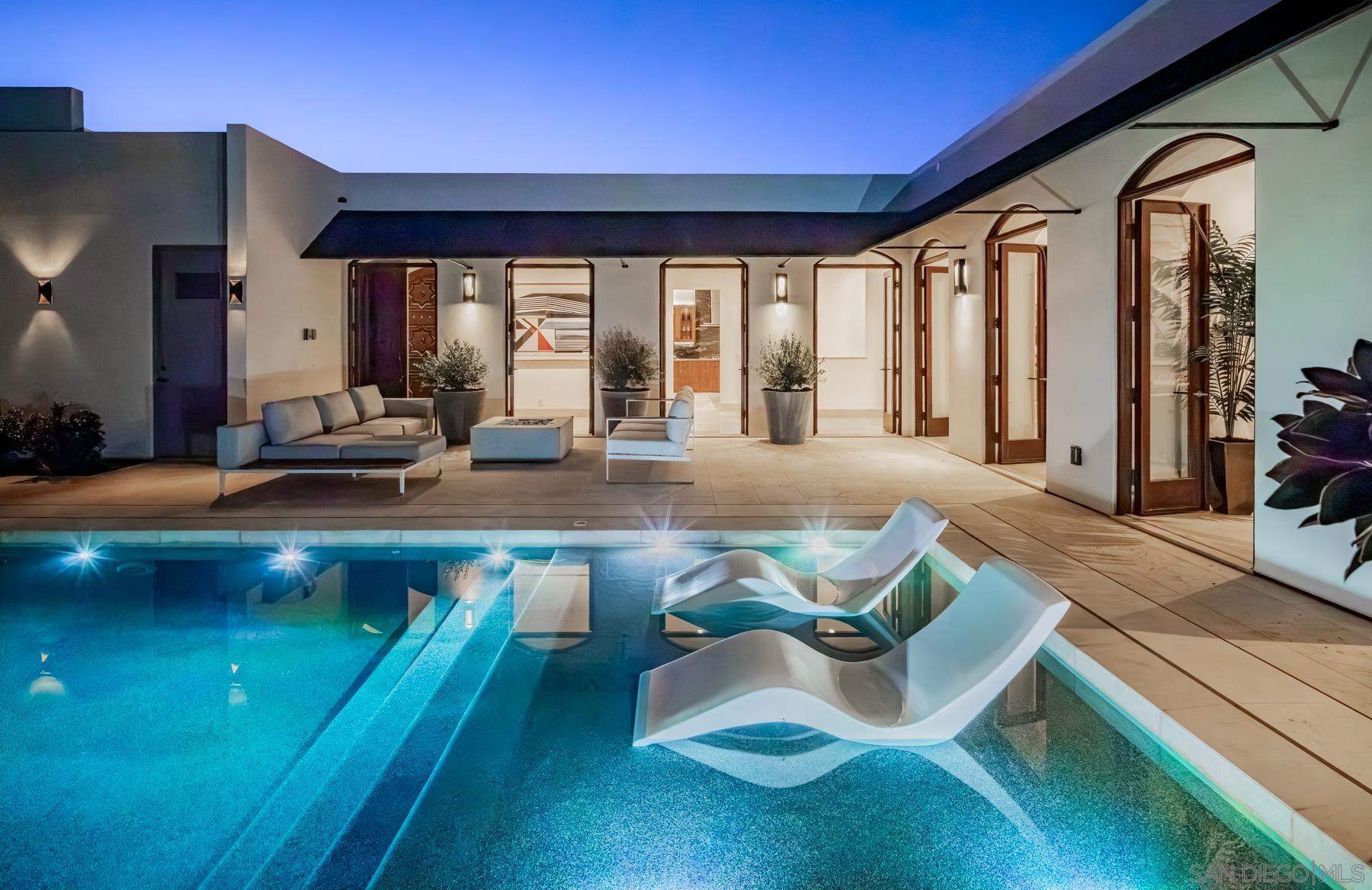 Detail Gallery Image 39 of 39 For 7970  Roseland Dr, La Jolla,  CA 92037 - 6 Beds | 5/1 Baths