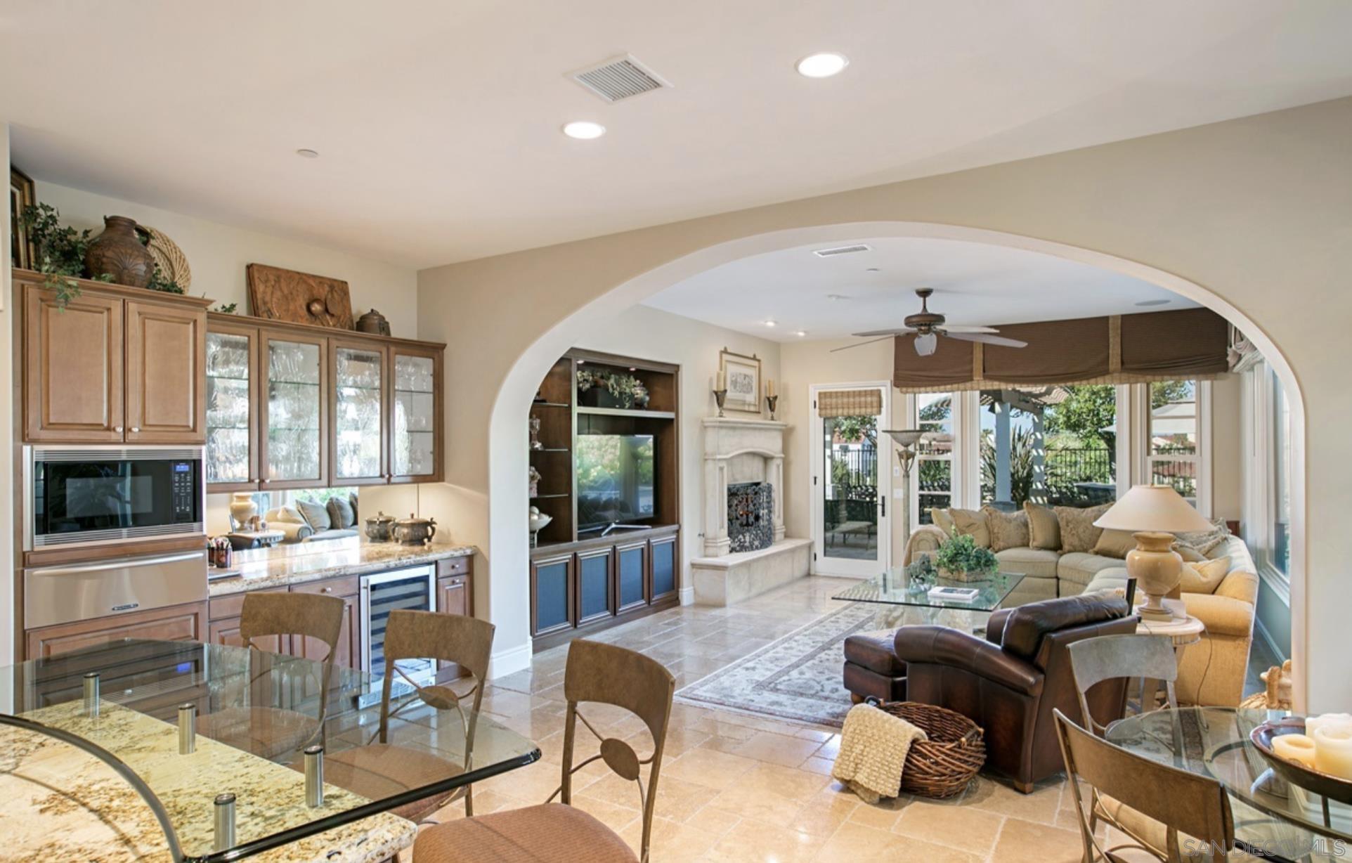 Detail Gallery Image 9 of 18 For 8181  Lamour Ln, San Diego,  CA 92127 - 3 Beds | 3/1 Baths