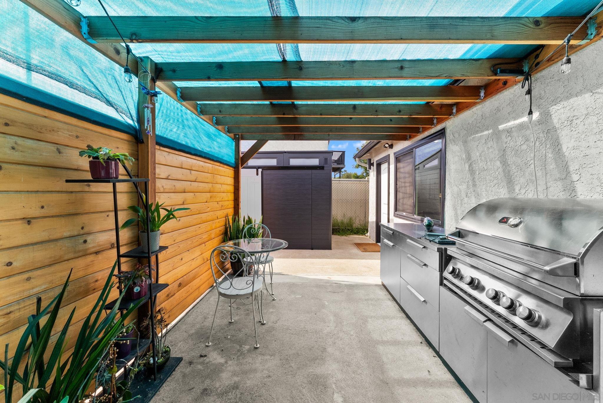 Detail Gallery Image 36 of 47 For 6844  Missy Court, San Diego,  CA 92115 - 6 Beds | 4/1 Baths