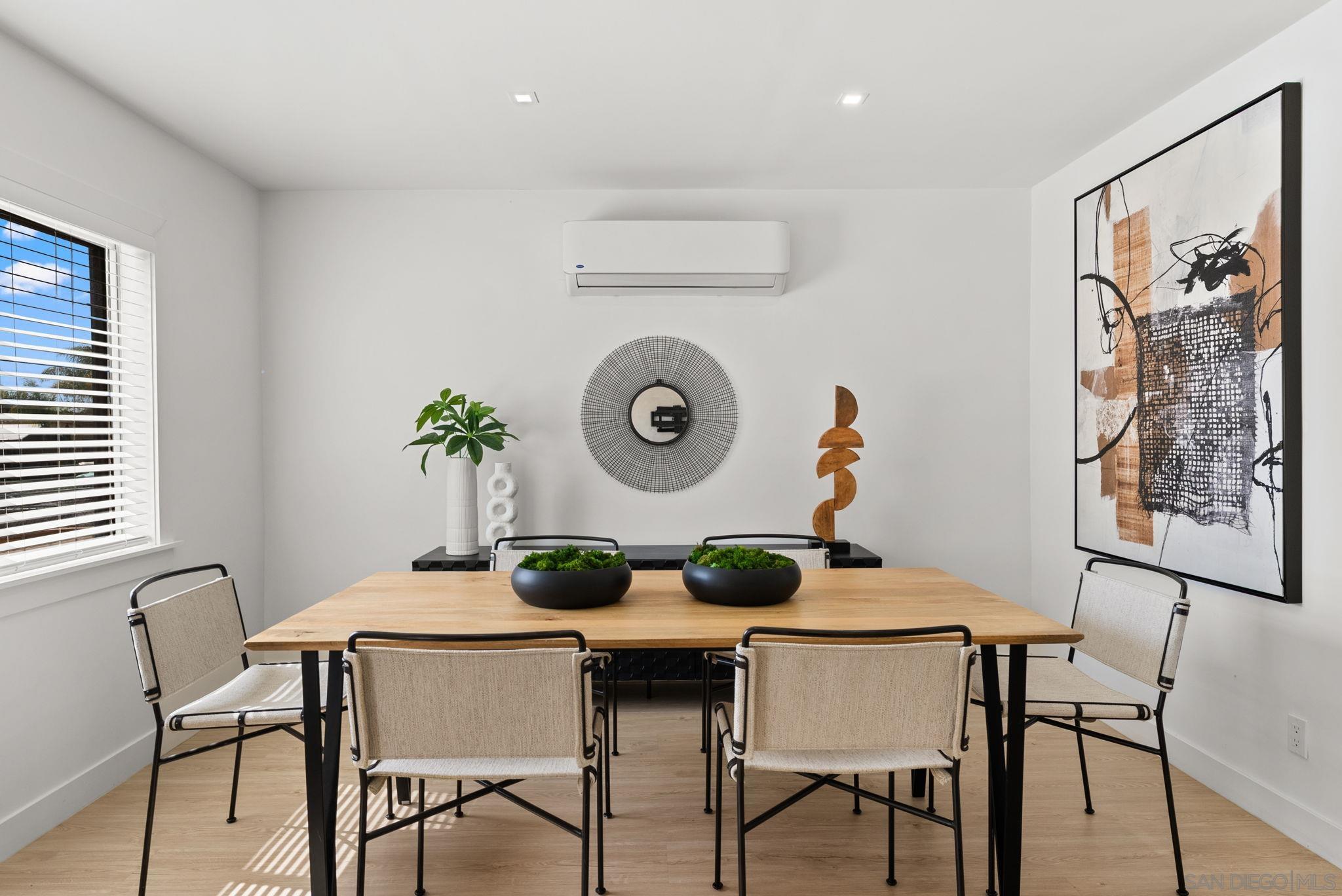 Detail Gallery Image 9 of 47 For 6844  Missy Court, San Diego,  CA 92115 - 6 Beds | 4/1 Baths