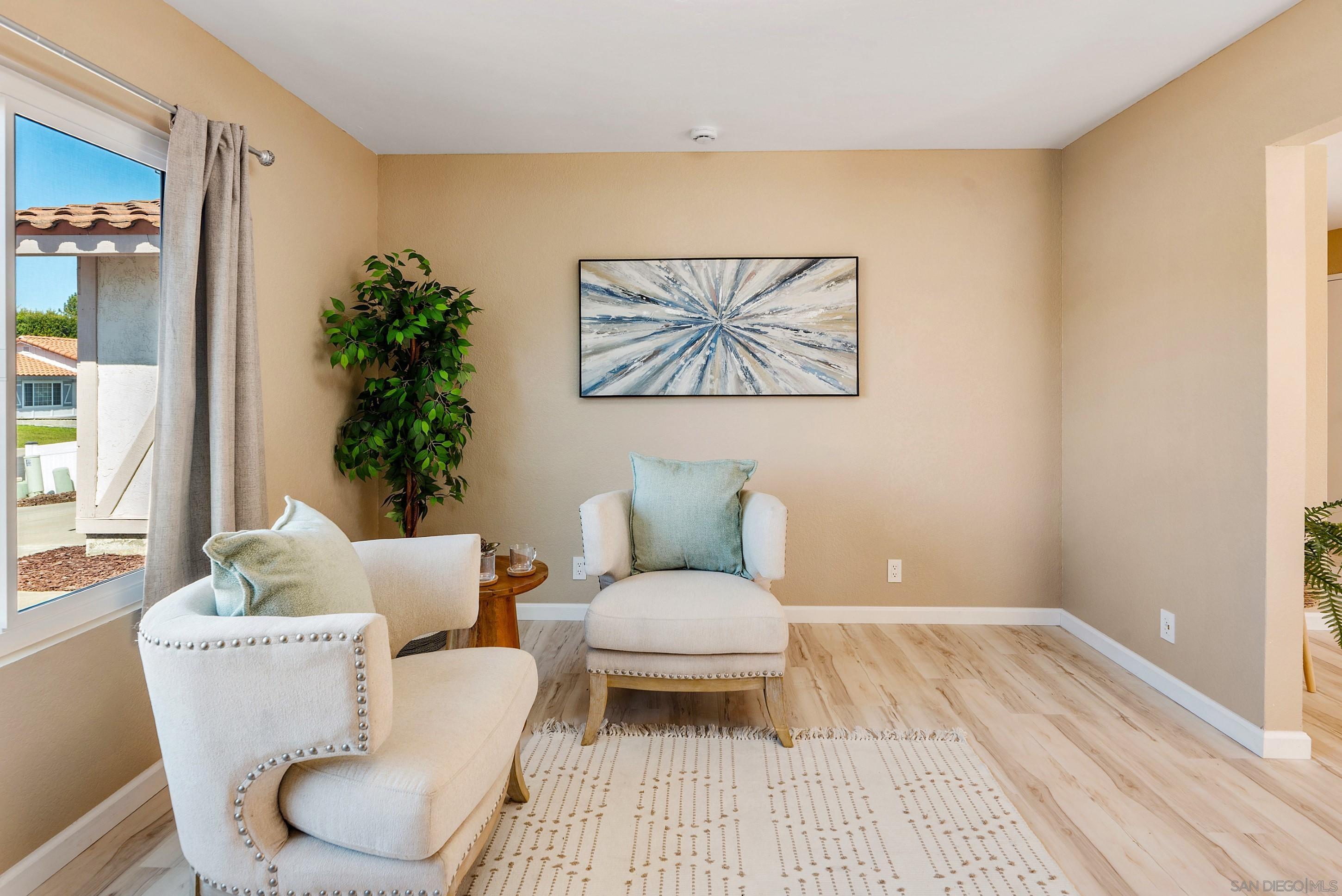 Detail Gallery Image 11 of 61 For 7427  Kamwood St, San Diego,  CA 92126 - 3 Beds | 2 Baths