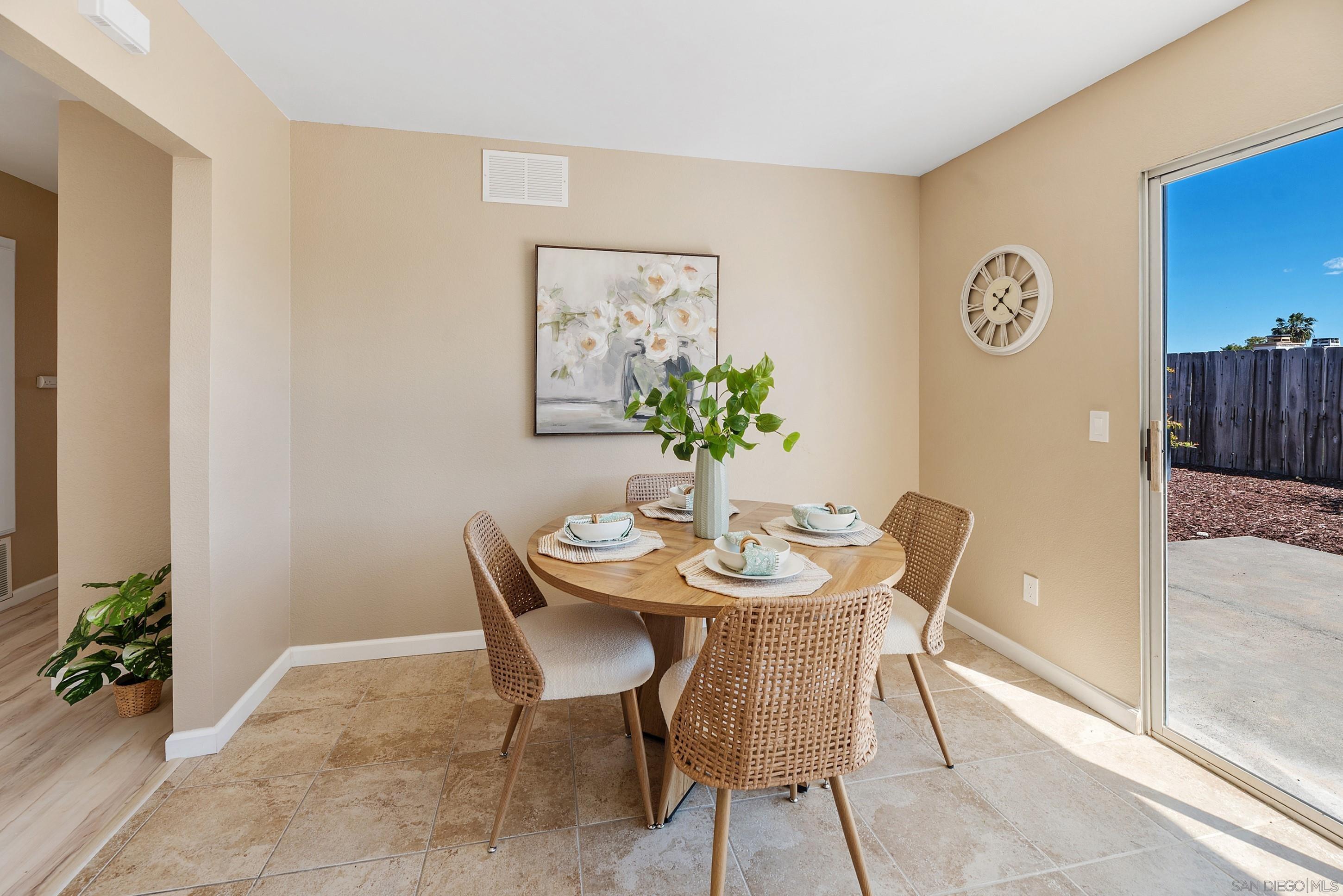 Detail Gallery Image 16 of 68 For 7427  Kamwood St, San Diego,  CA 92126 - 3 Beds | 2 Baths