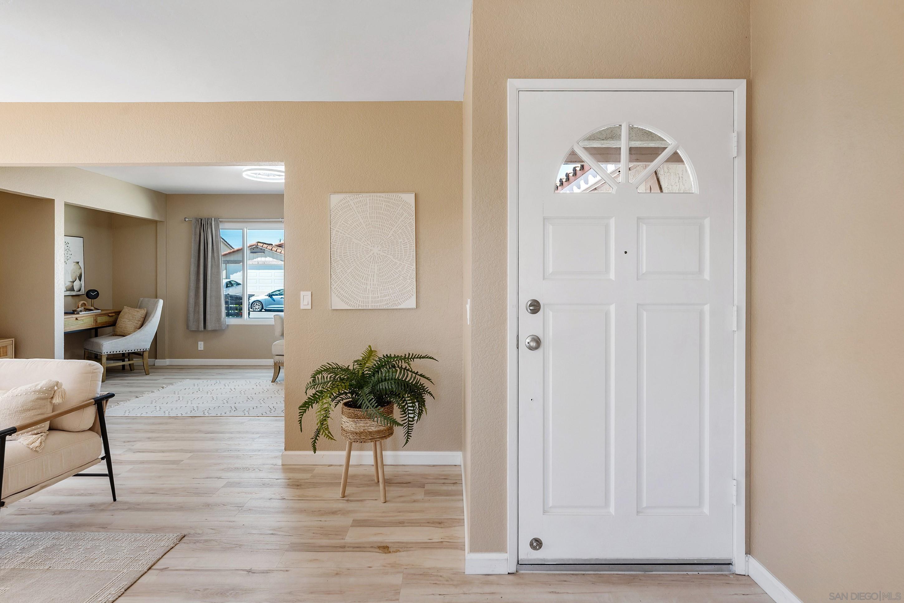 Detail Gallery Image 8 of 68 For 7427  Kamwood St, San Diego,  CA 92126 - 3 Beds | 2 Baths