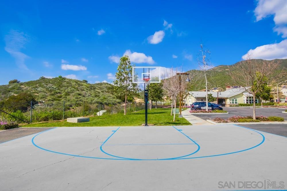 Detail Gallery Image 53 of 62 For 441  Ventasso Way, Fallbrook,  CA 92028 - 3 Beds | 3 Baths