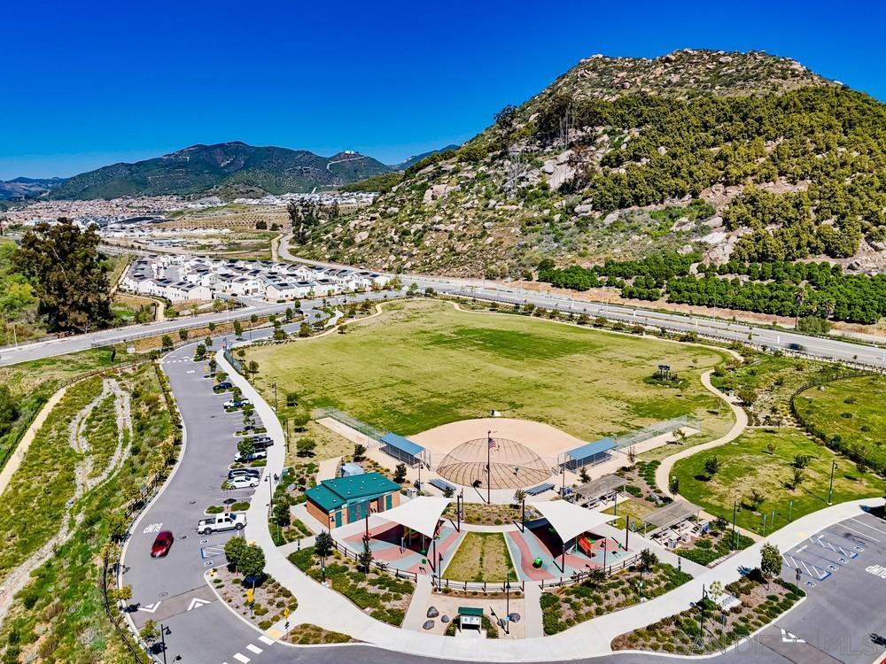 Detail Gallery Image 59 of 62 For 441  Ventasso Way, Fallbrook,  CA 92028 - 3 Beds | 3 Baths