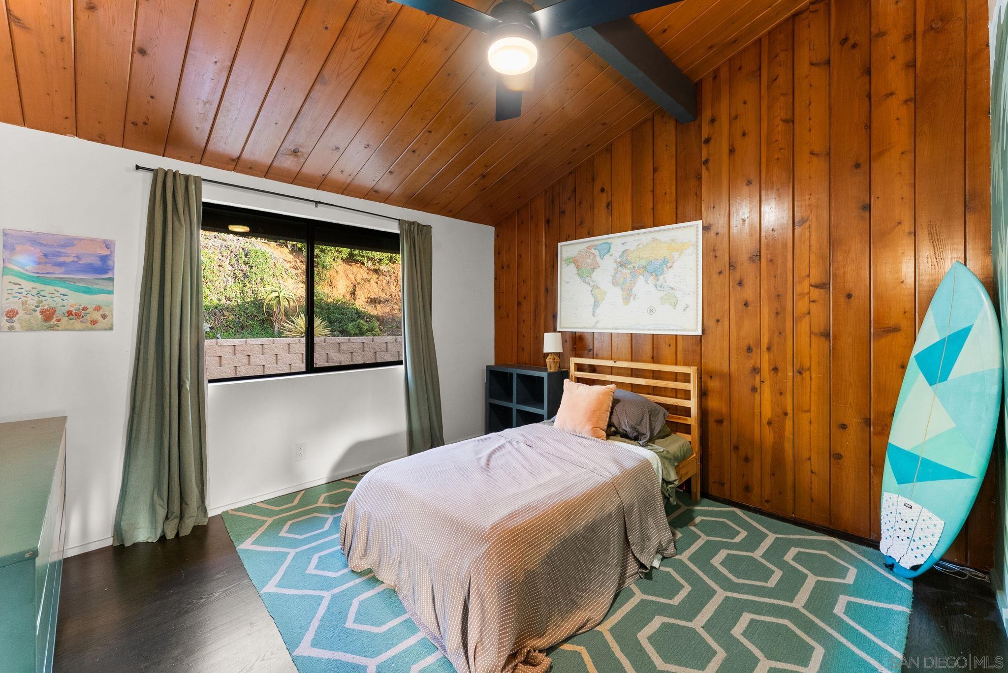 Detail Gallery Image 17 of 36 For 1560  Plantation Way, El Cajon,  CA 92019 - 4 Beds | 2 Baths