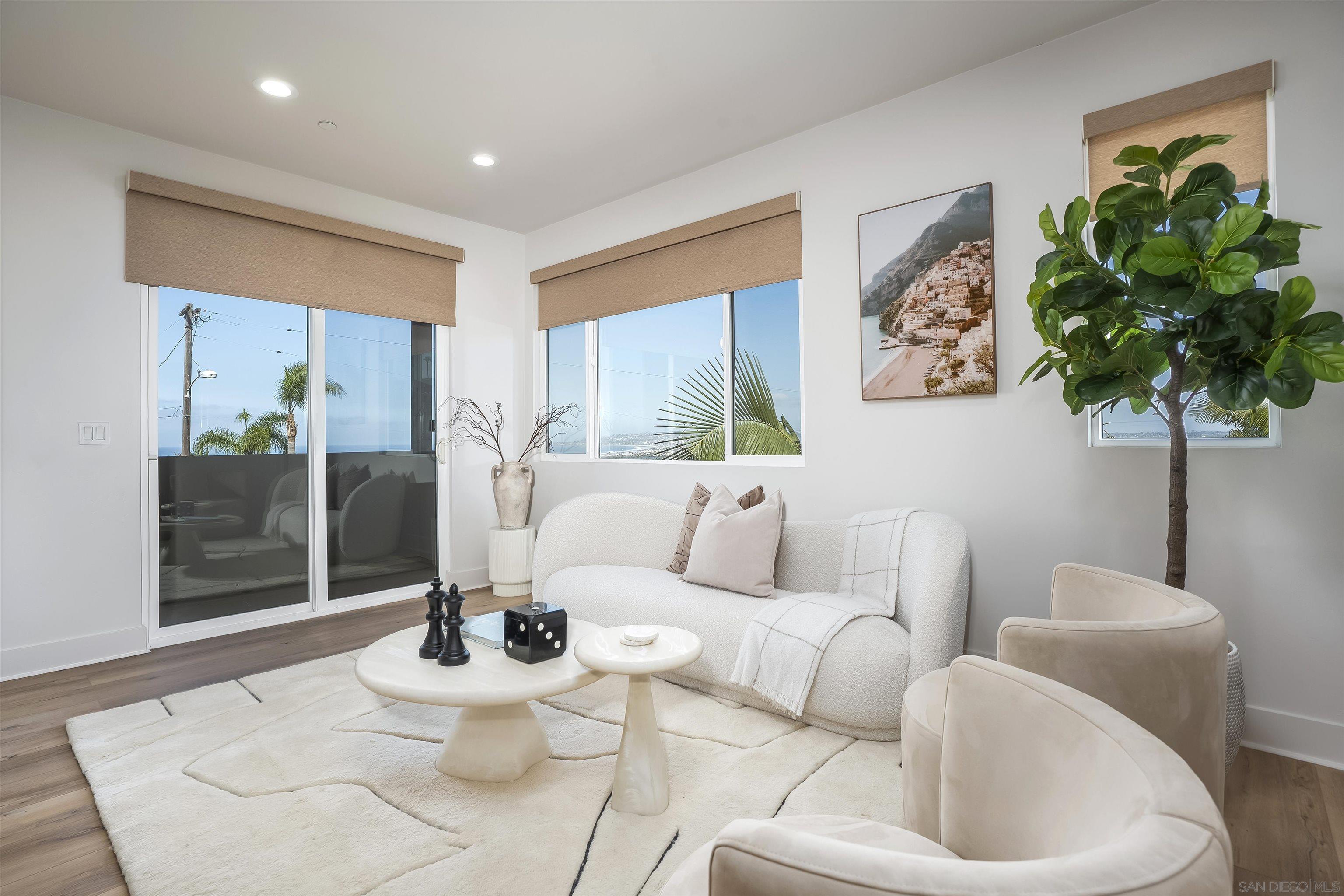 Detail Gallery Image 42 of 75 For 4593  Coronado Ave, San Diego,  CA 92107 - 4 Beds | 3 Baths