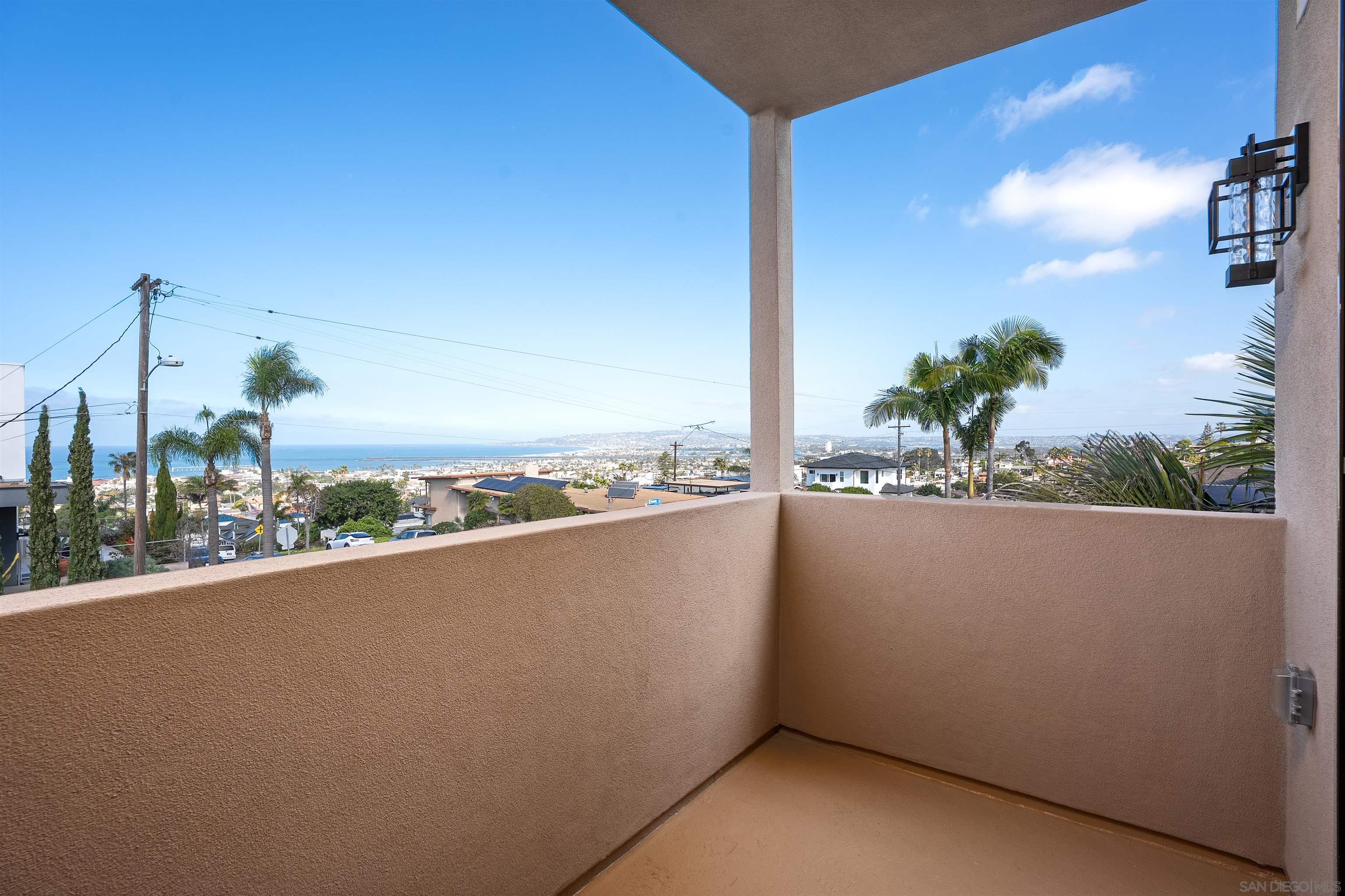 Detail Gallery Image 44 of 75 For 4593  Coronado Ave, San Diego,  CA 92107 - 4 Beds | 3 Baths