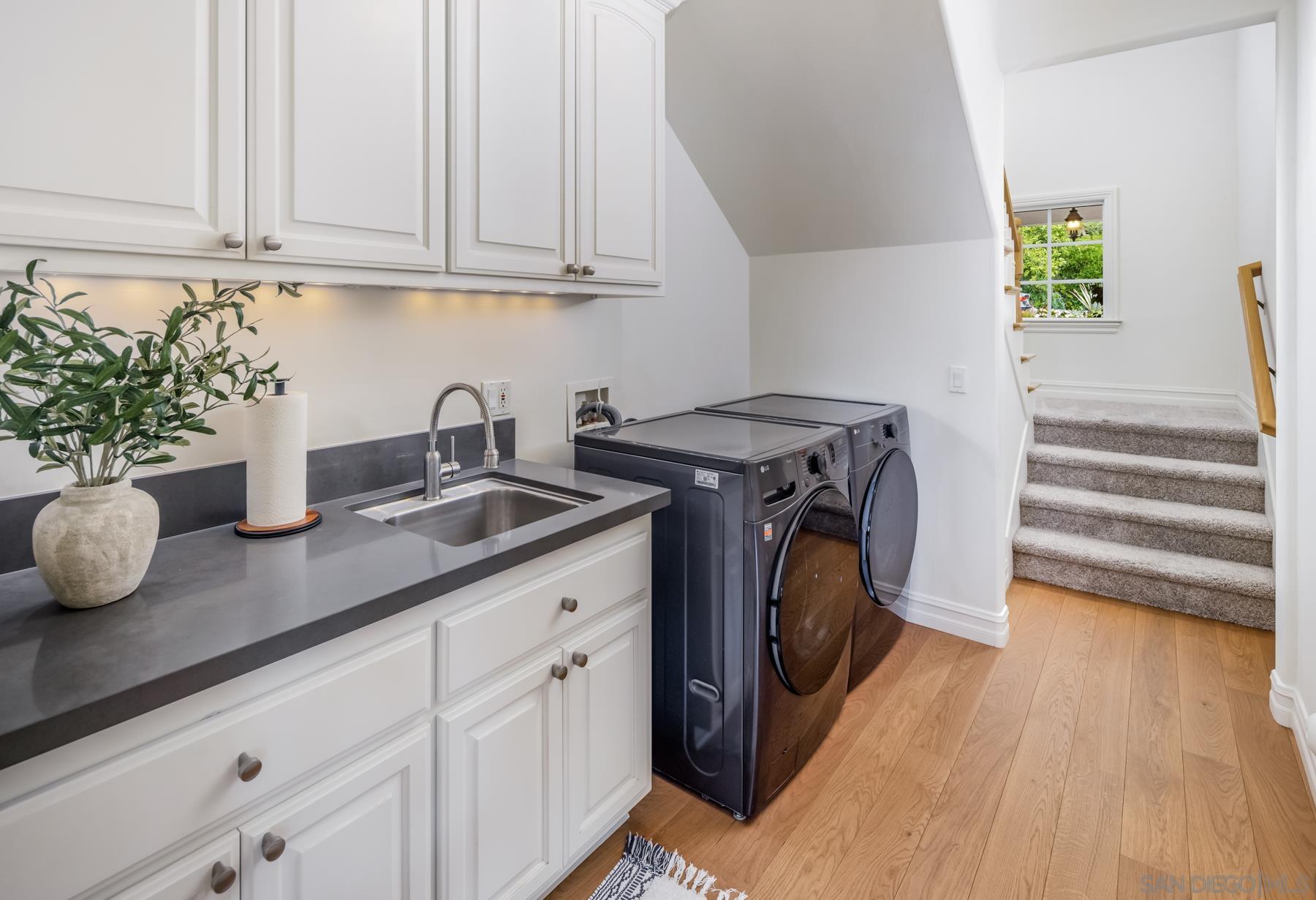 Detail Gallery Image 25 of 50 For 2035-41  Mango Glen, Vista,  CA 92084 - 6 Beds | 4/1 Baths