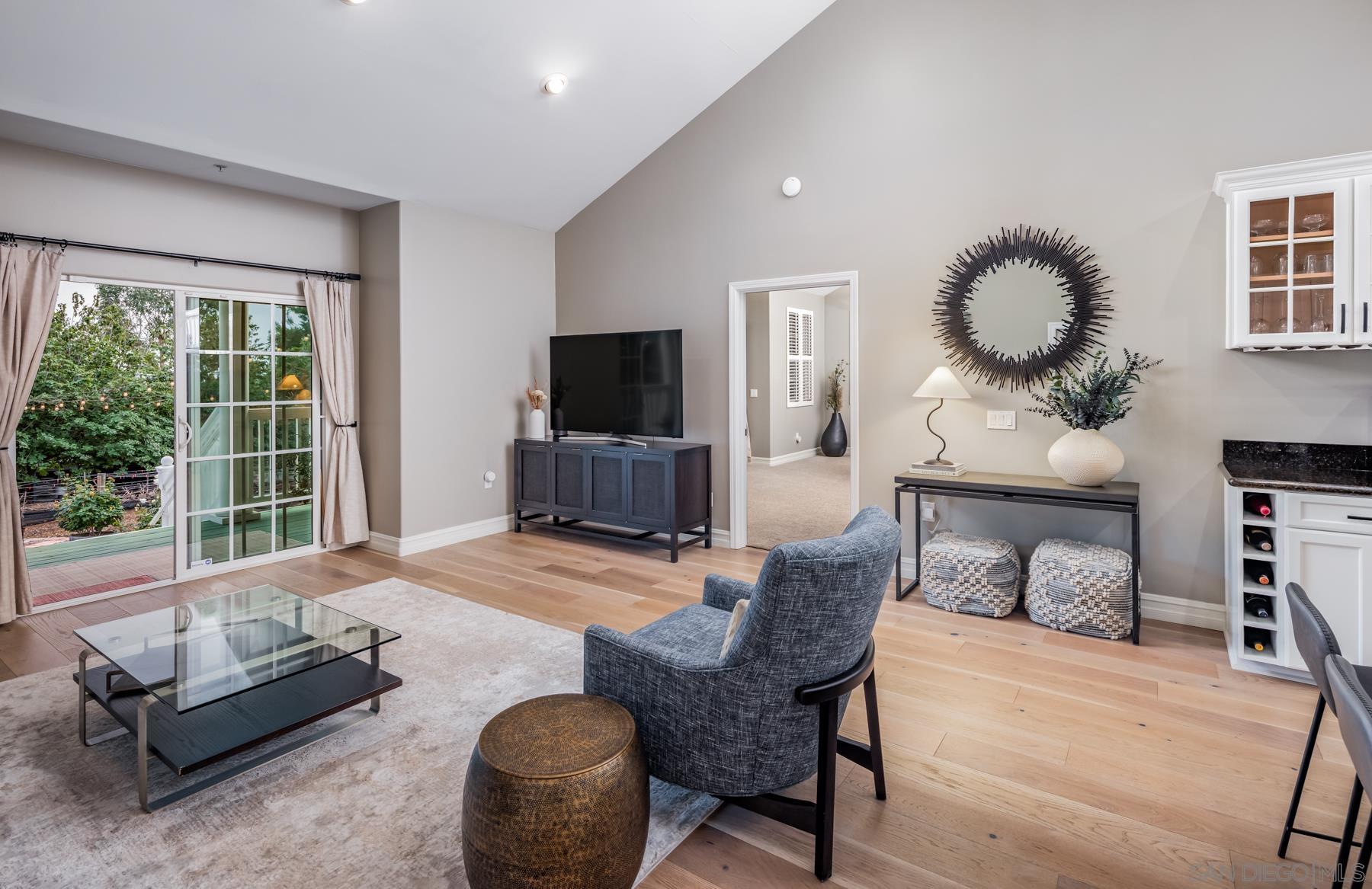 Detail Gallery Image 39 of 50 For 2035-41  Mango Glen, Vista,  CA 92084 - 6 Beds | 4/1 Baths