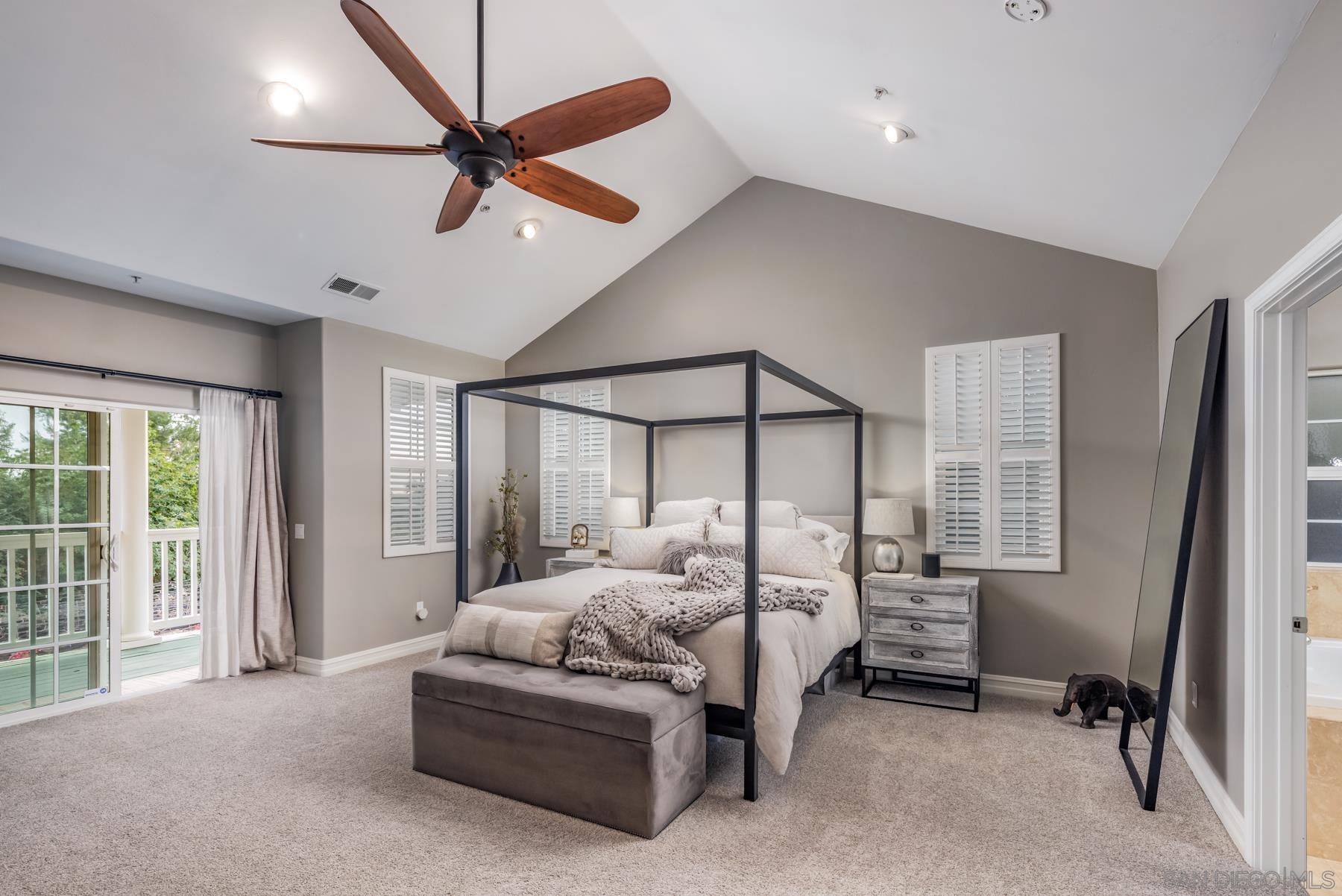 Detail Gallery Image 43 of 50 For 2035-41  Mango Glen, Vista,  CA 92084 - 6 Beds | 4/1 Baths