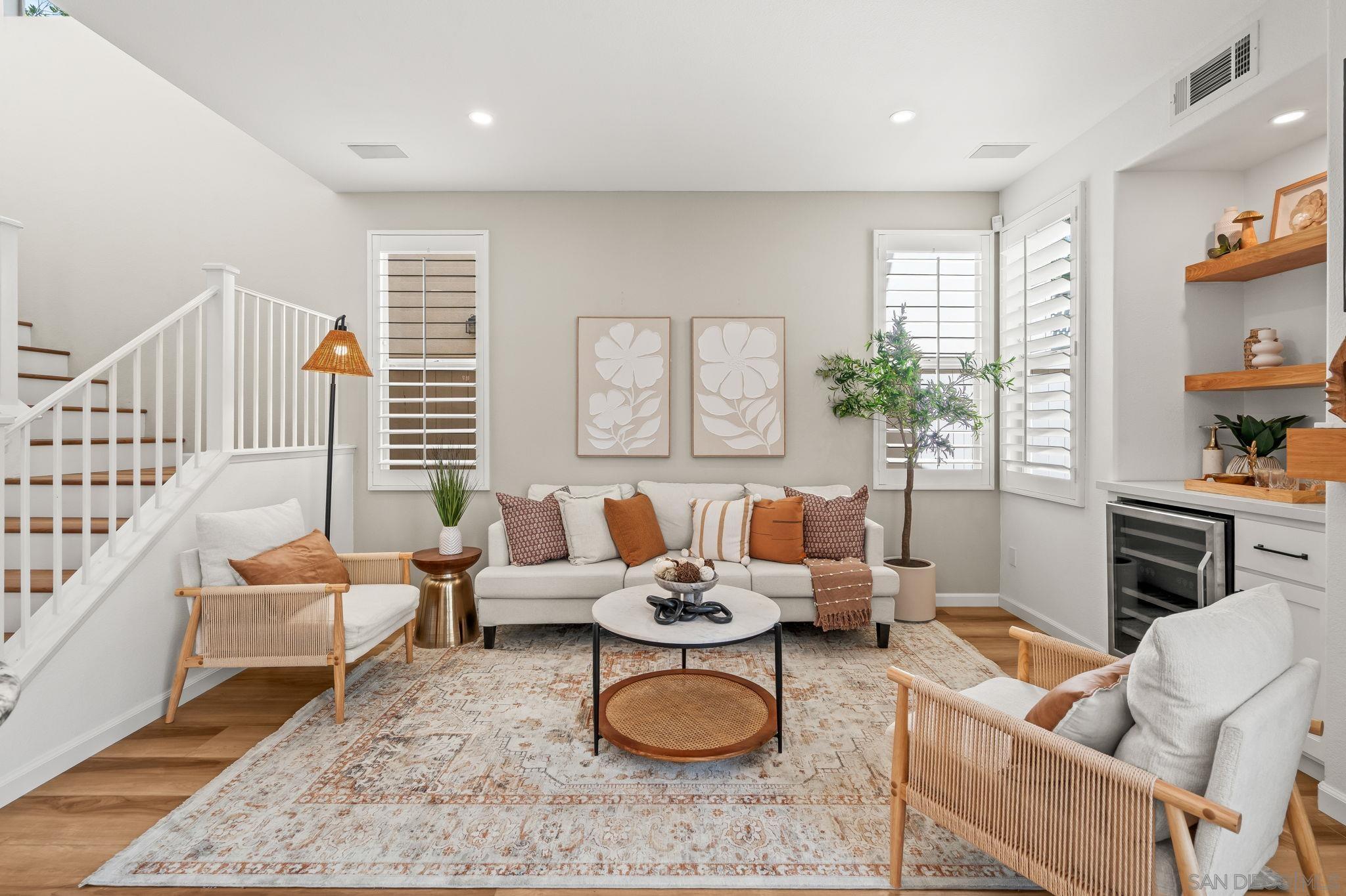 Front Image Thumbnail for SD260005770