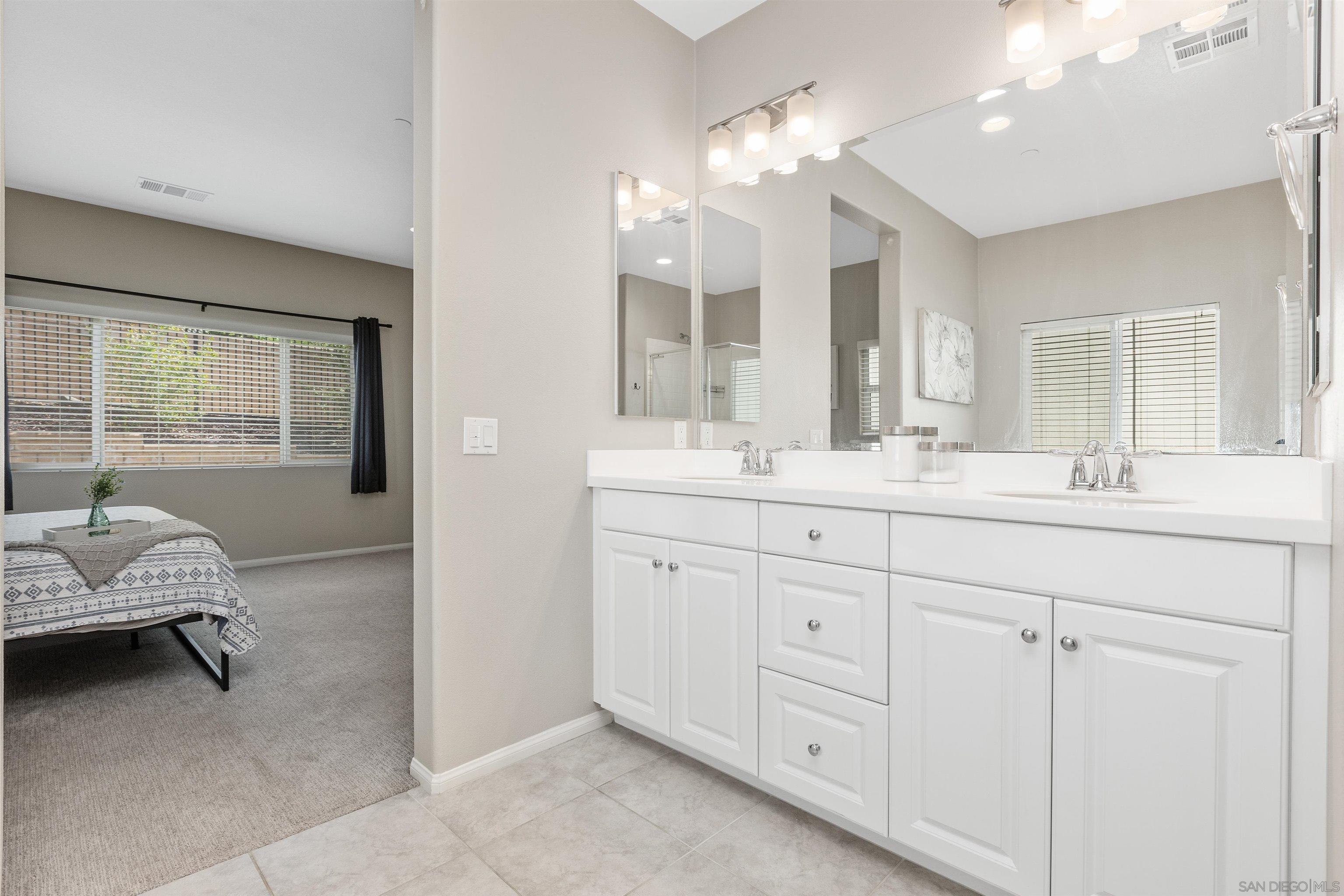 Detail Gallery Image 18 of 46 For 536  Ventasso Way, Fallbrook,  CA 92028 - 3 Beds | 3 Baths