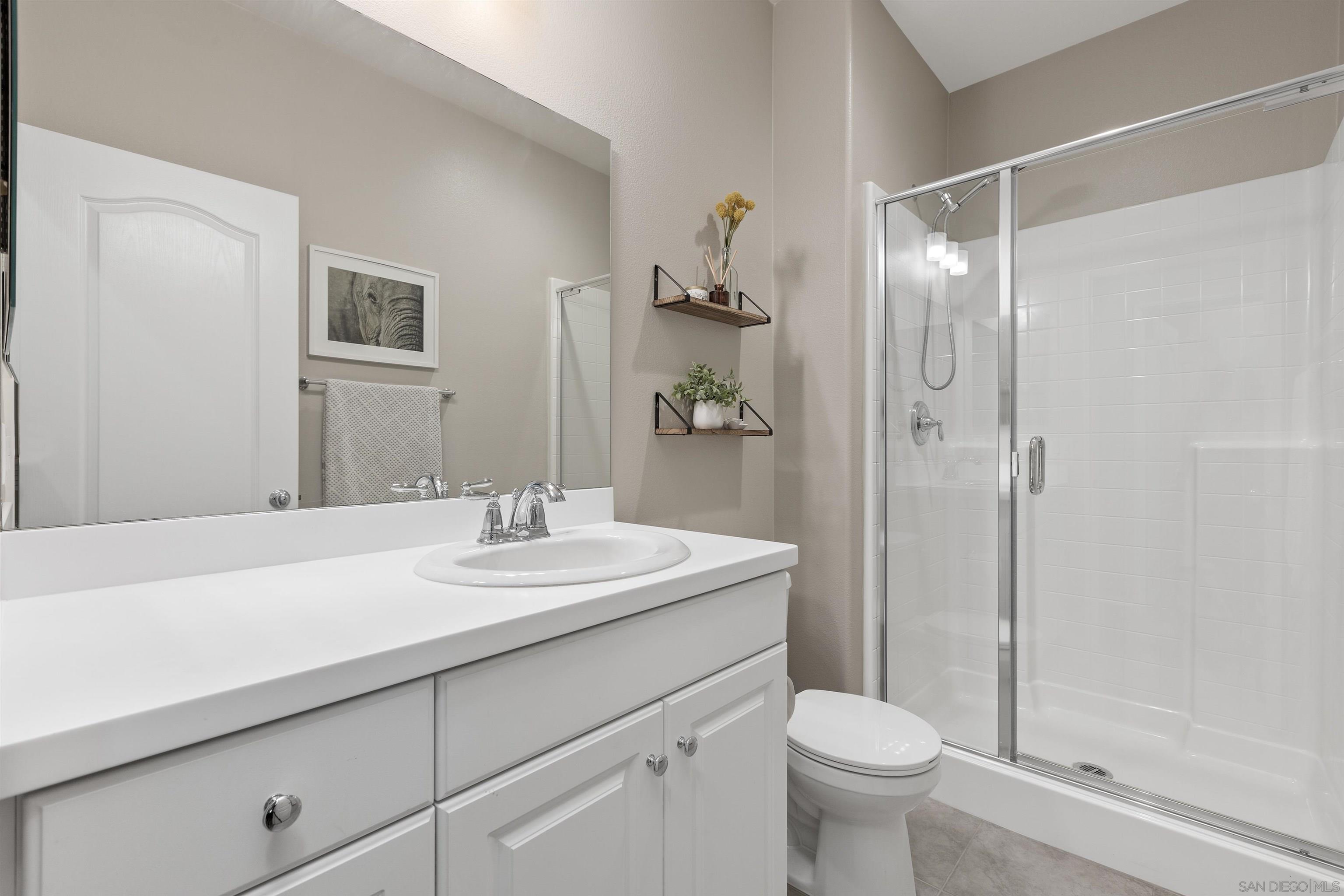 Detail Gallery Image 19 of 46 For 536  Ventasso Way, Fallbrook,  CA 92028 - 3 Beds | 3 Baths