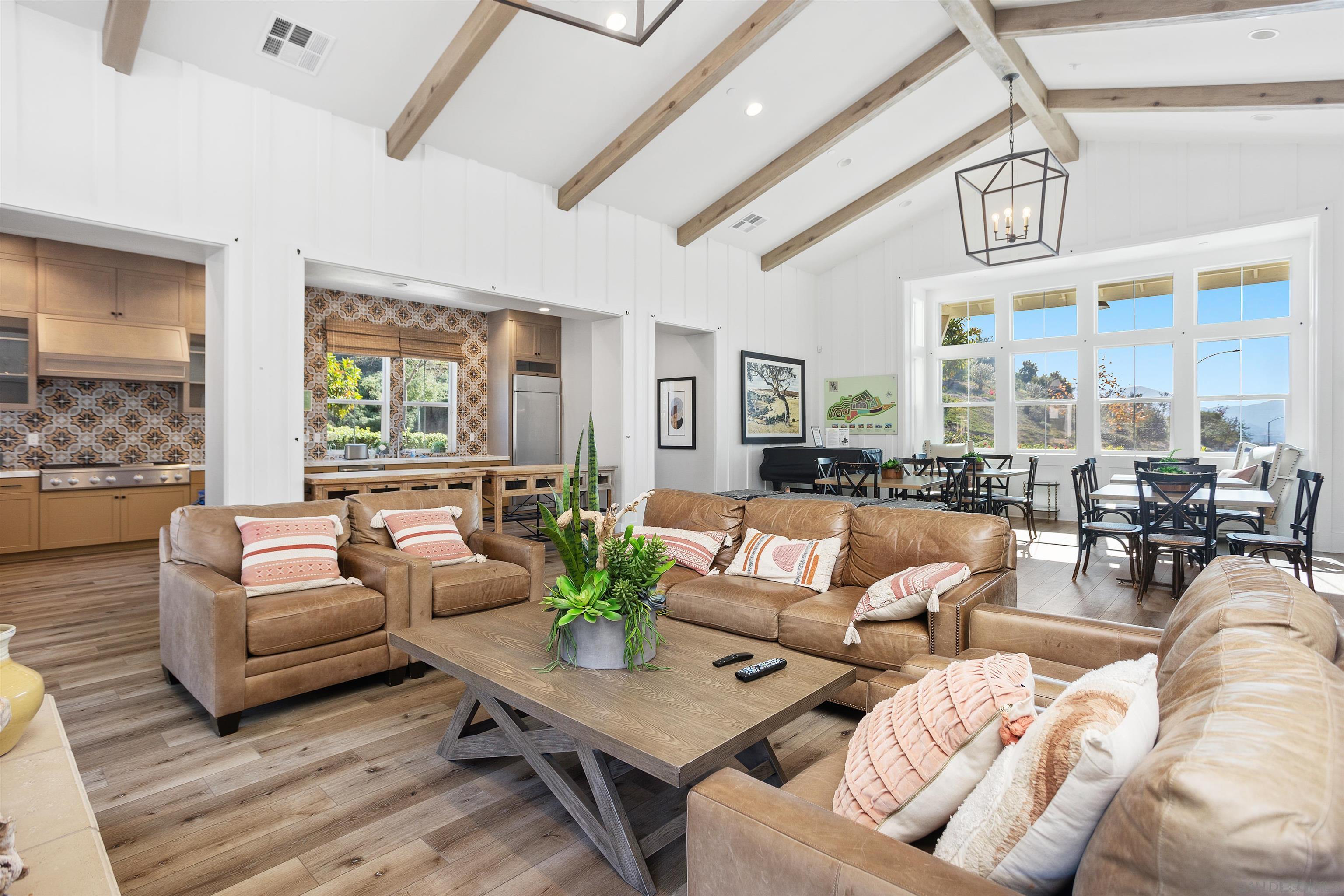 Detail Gallery Image 38 of 46 For 536  Ventasso Way, Fallbrook,  CA 92028 - 3 Beds | 3 Baths