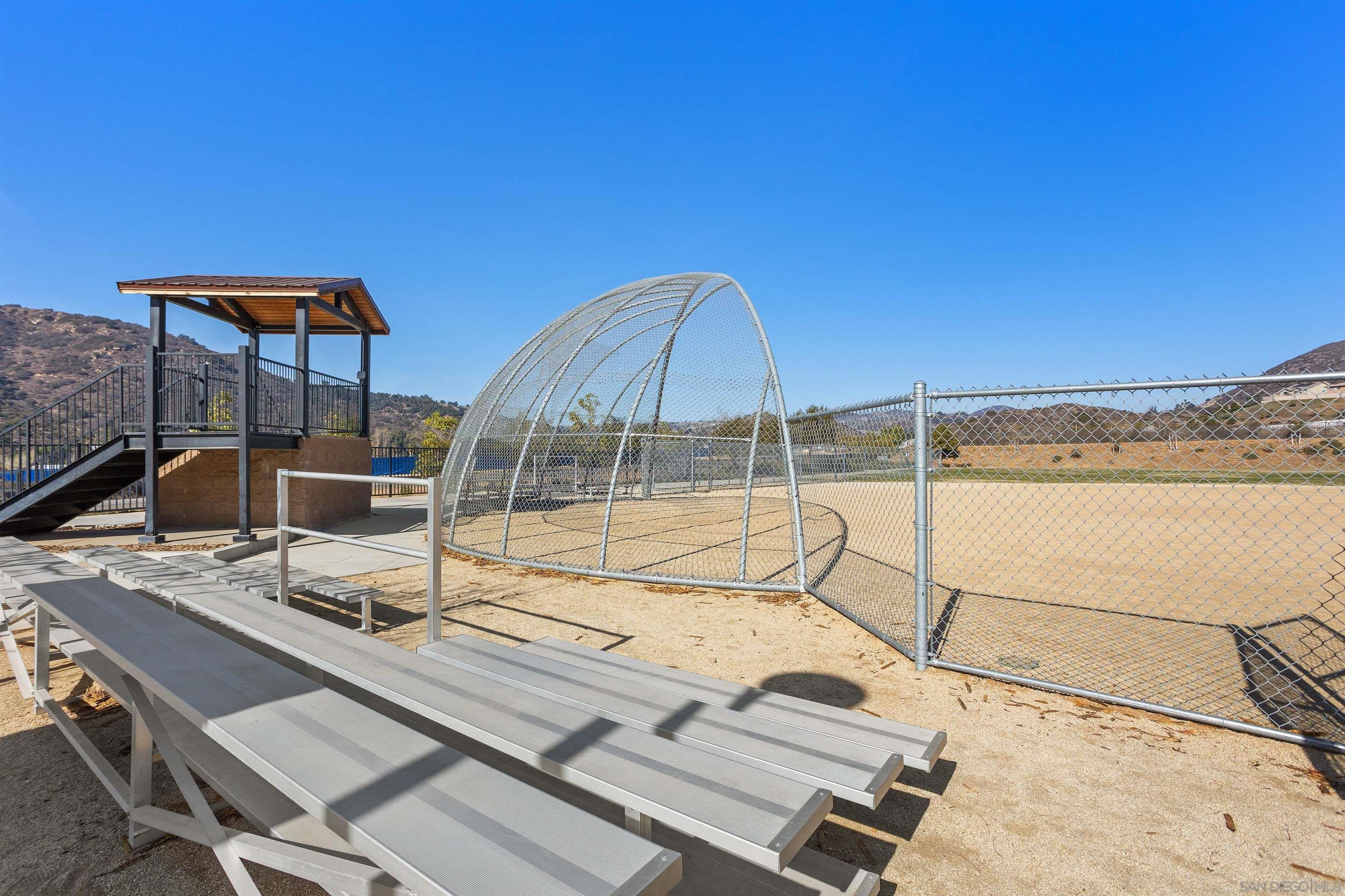 Detail Gallery Image 42 of 46 For 536  Ventasso Way, Fallbrook,  CA 92028 - 3 Beds | 3 Baths