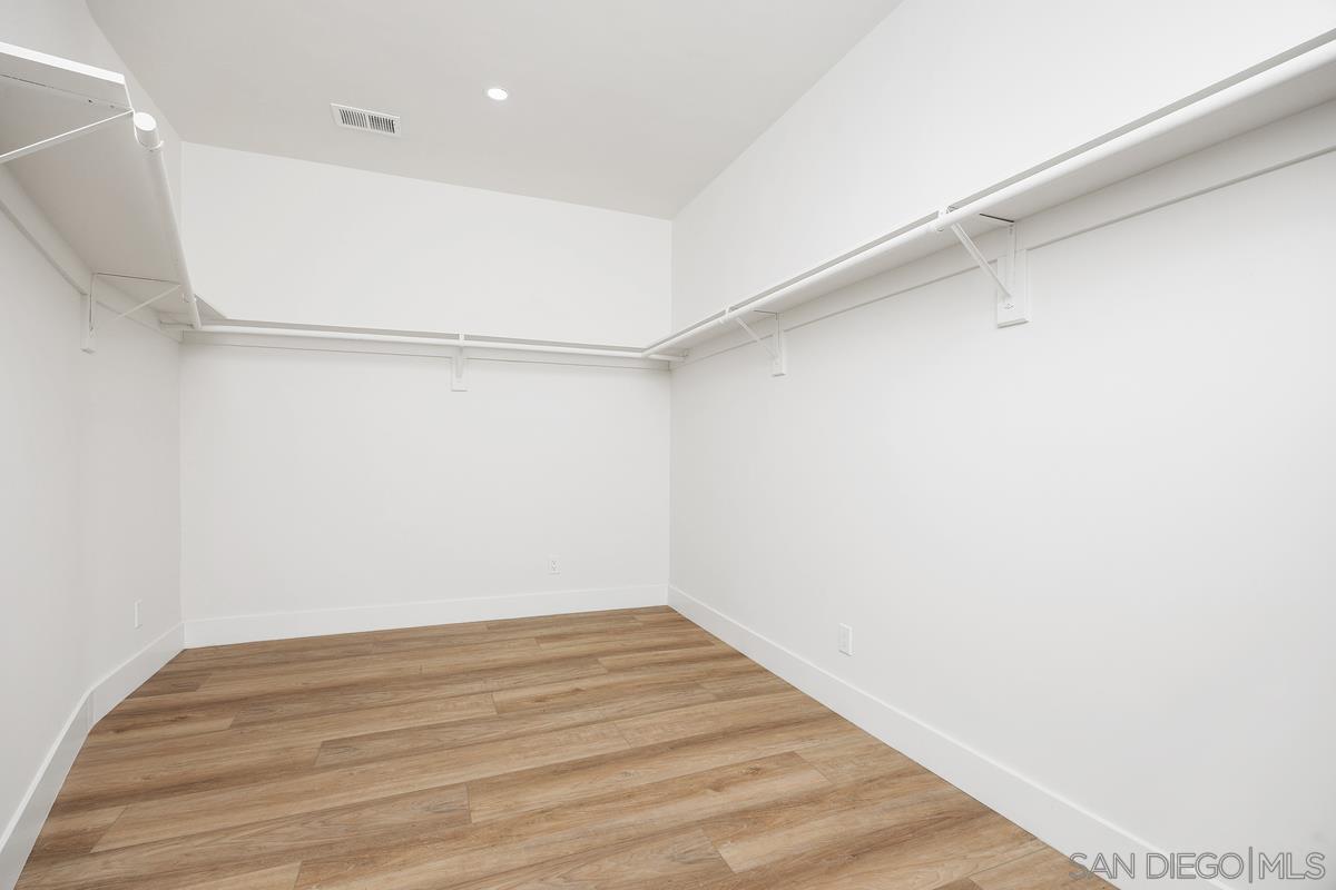 Detail Gallery Image 23 of 56 For 1112  Starview Dr, Vista,  CA 92084 - 7 Beds | 4/1 Baths