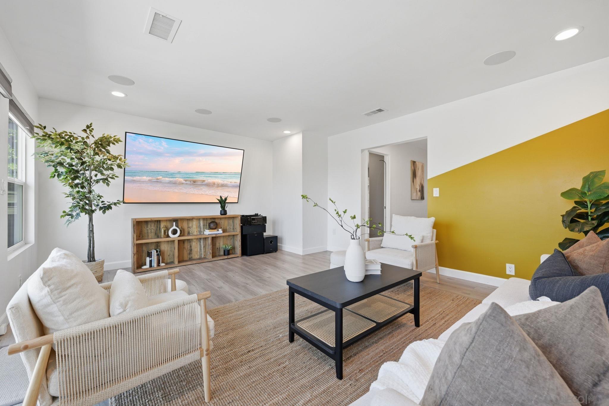 Detail Gallery Image 2 of 69 For 9257  Dillon Dr, La Mesa,  CA 91941 - 4 Beds | 2/1 Baths