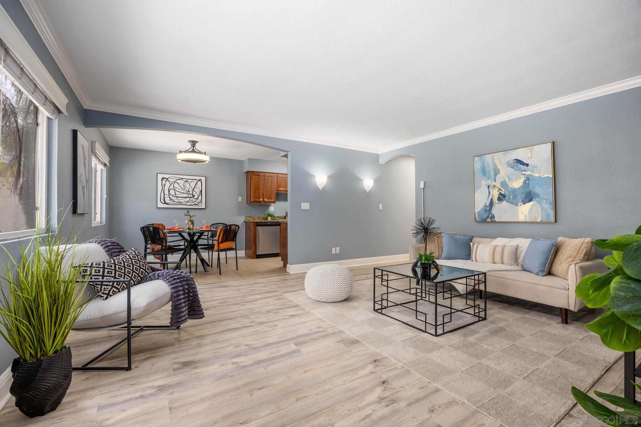 Front Image Thumbnail for SD260005778