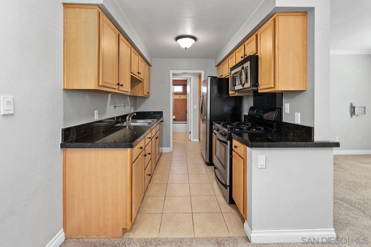 Detail Gallery Image 12 of 38 For 3932  9th Ave  #18,  San Diego,  CA 92103 - 1 Beds | 1 Baths