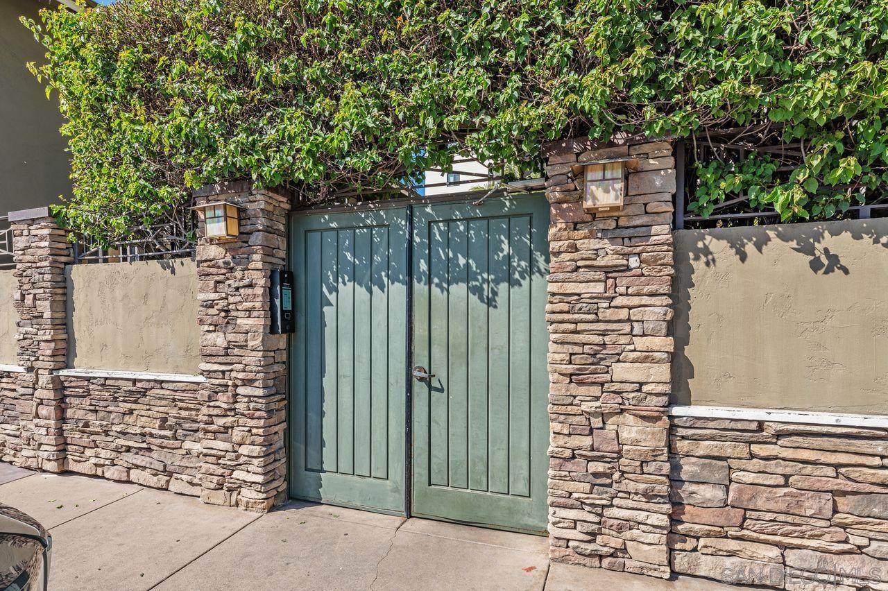 Detail Gallery Image 27 of 38 For 3932  9th Ave  #18,  San Diego,  CA 92103 - 1 Beds | 1 Baths