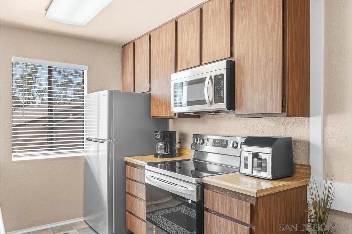 Detail Gallery Image 14 of 30 For 10332  Caminito Aralia  #109,  San Diego,  CA 92131 - 1 Beds | 1 Baths