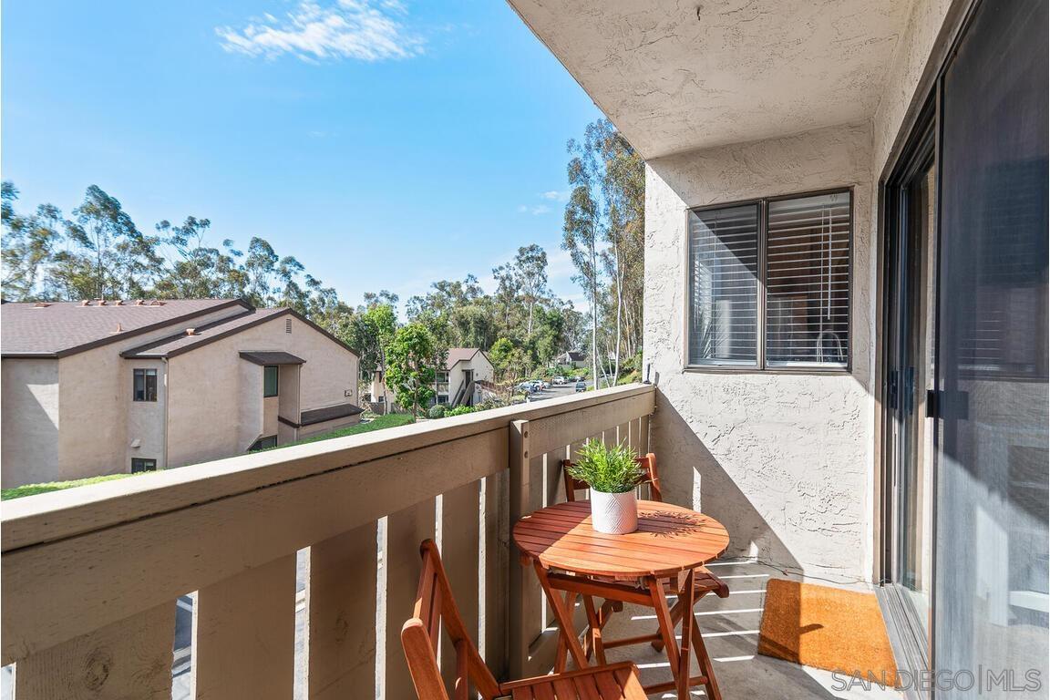 Detail Gallery Image 5 of 30 For 10332  Caminito Aralia  #109,  San Diego,  CA 92131 - 1 Beds | 1 Baths