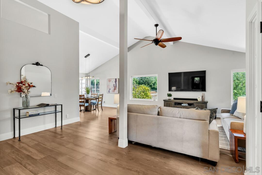 Detail Gallery Image 12 of 60 For 14930  Eastvale, Poway,  CA 92064 - 4 Beds | 2/1 Baths