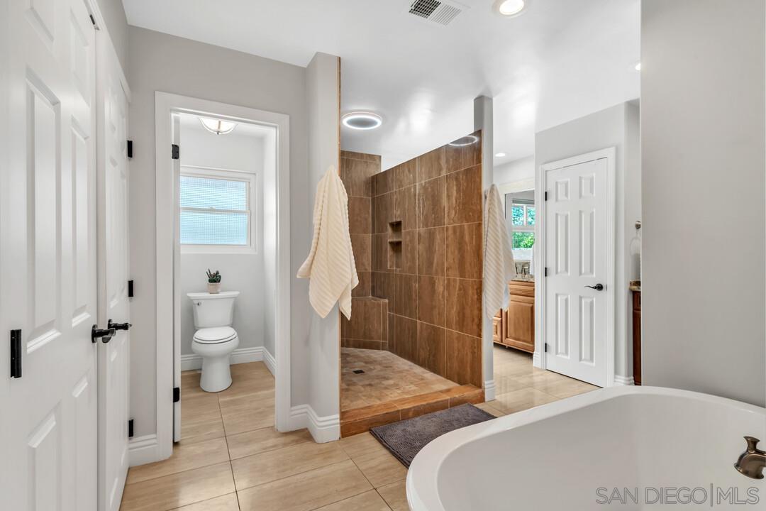 Detail Gallery Image 34 of 60 For 14930  Eastvale, Poway,  CA 92064 - 4 Beds | 2/1 Baths