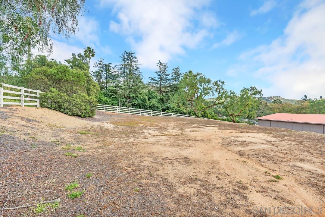 Detail Gallery Image 51 of 60 For 14930  Eastvale, Poway,  CA 92064 - 4 Beds | 2/1 Baths