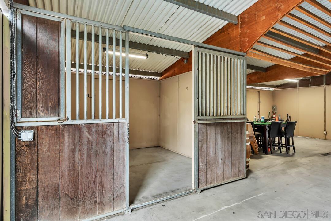 Detail Gallery Image 54 of 60 For 14930  Eastvale, Poway,  CA 92064 - 4 Beds | 2/1 Baths