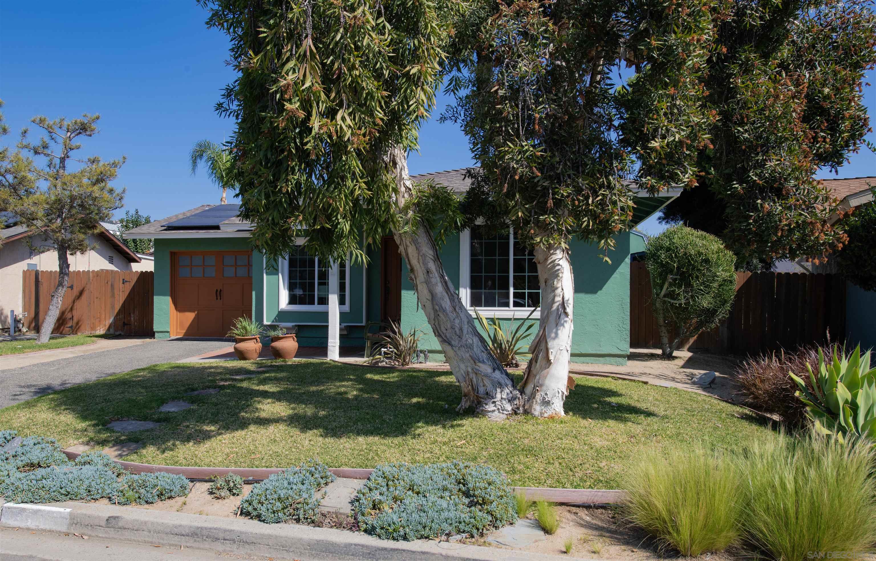 Detail Gallery Image 20 of 21 For 822  Laurelwood Ct, San Marcos,  CA 92069 - 3 Beds | 2 Baths