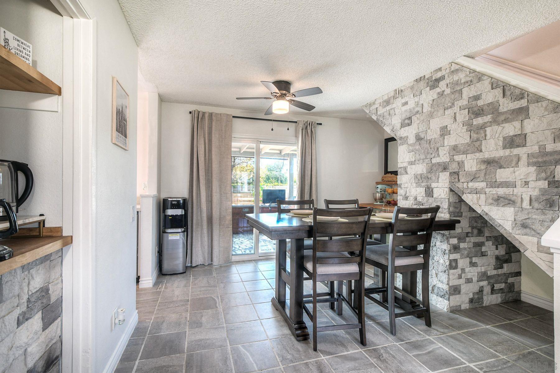 Detail Gallery Image 13 of 46 For 813  Sunningdale Dr, Oceanside,  CA 92057 - 3 Beds | 2 Baths