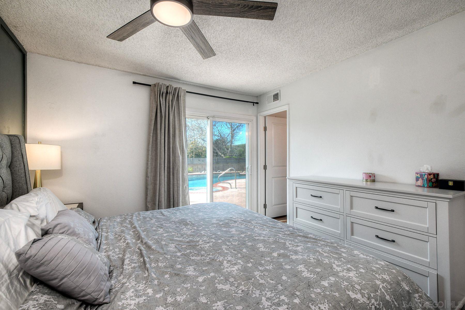 Detail Gallery Image 27 of 46 For 813  Sunningdale Dr, Oceanside,  CA 92057 - 3 Beds | 2 Baths