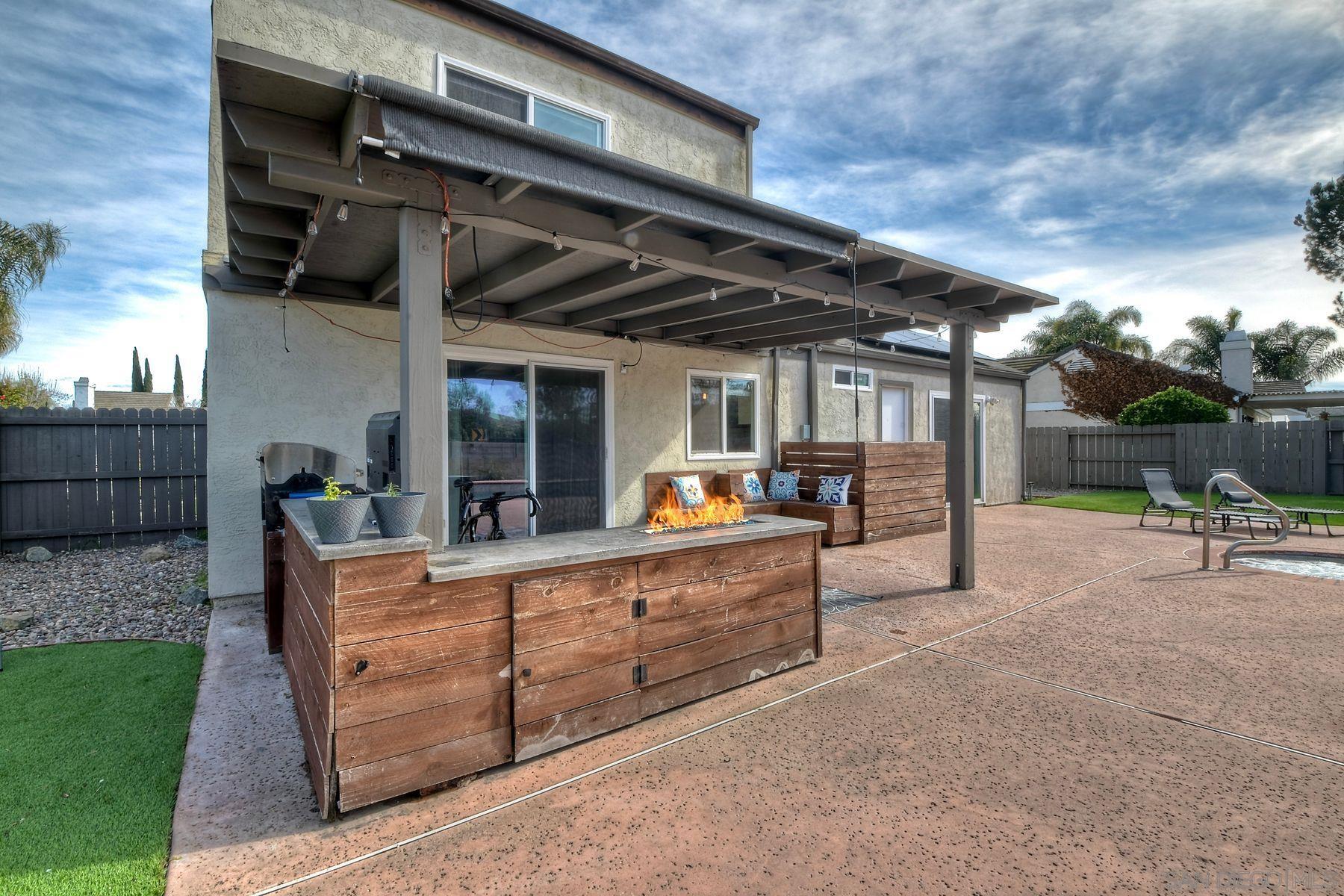 Detail Gallery Image 38 of 46 For 813  Sunningdale Dr, Oceanside,  CA 92057 - 3 Beds | 2 Baths