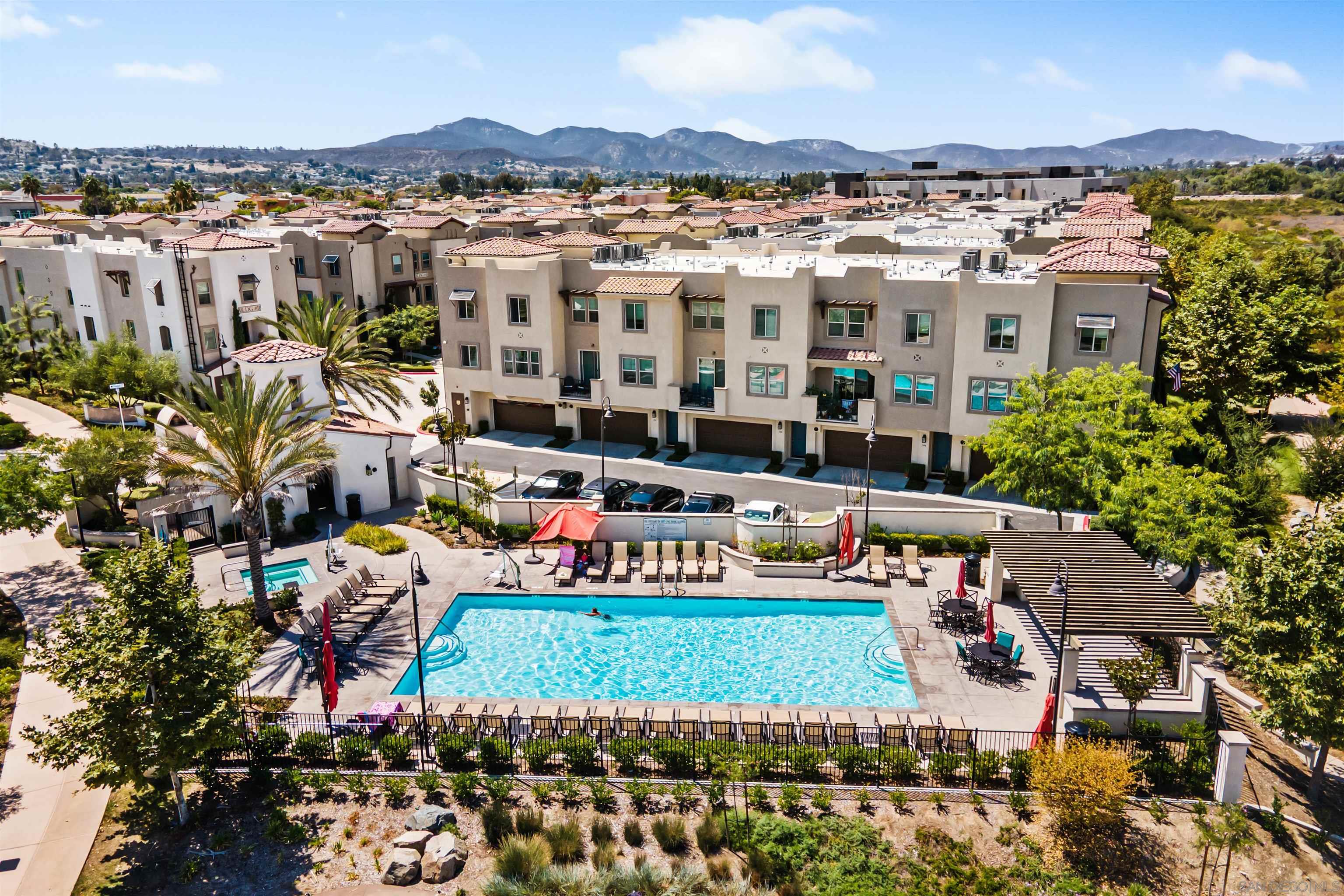 Detail Gallery Image 22 of 26 For 429  Lake Shore Way, Santee,  CA 92071 - 3 Beds | 2/1 Baths