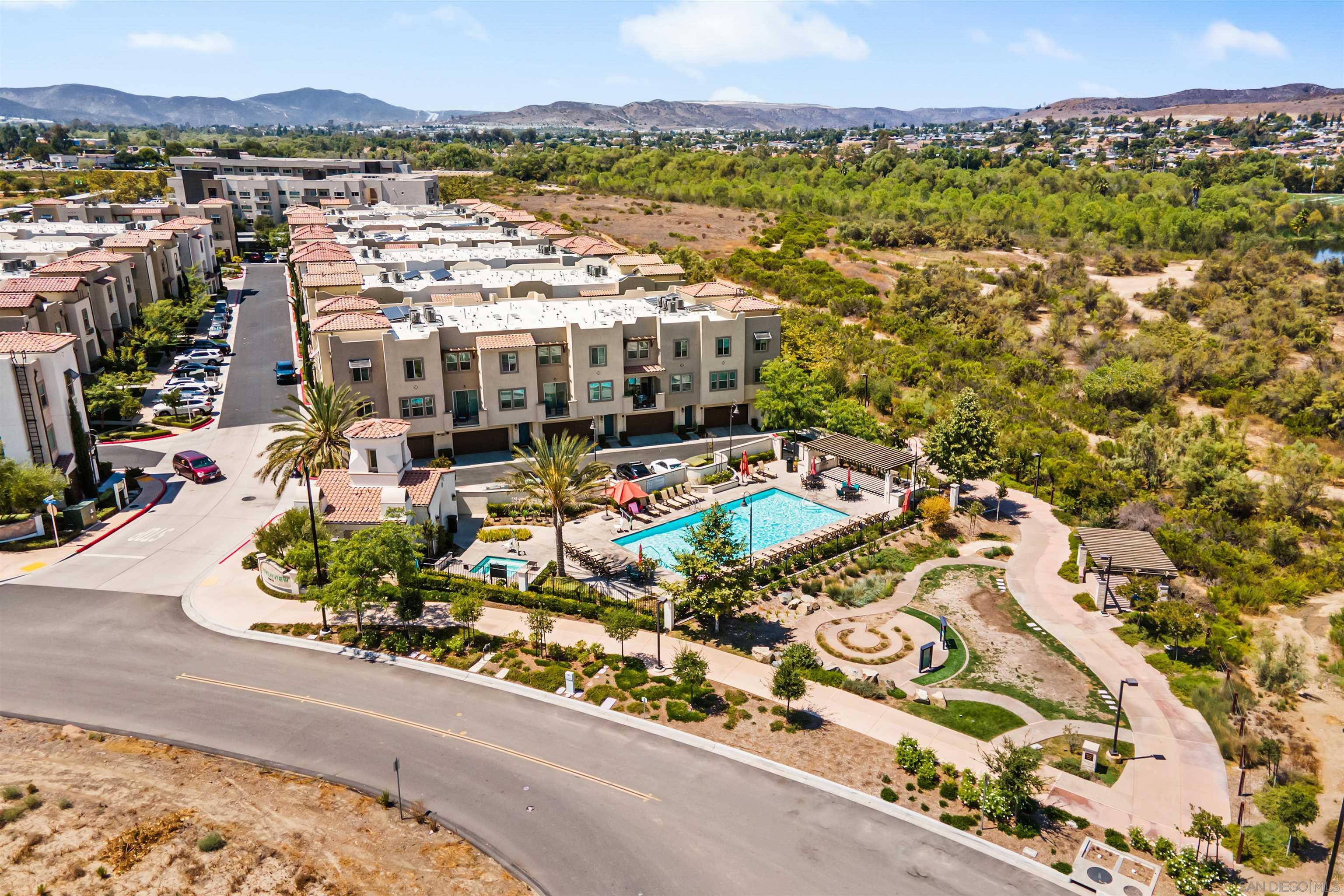 Detail Gallery Image 23 of 26 For 429  Lake Shore Way, Santee,  CA 92071 - 3 Beds | 2/1 Baths