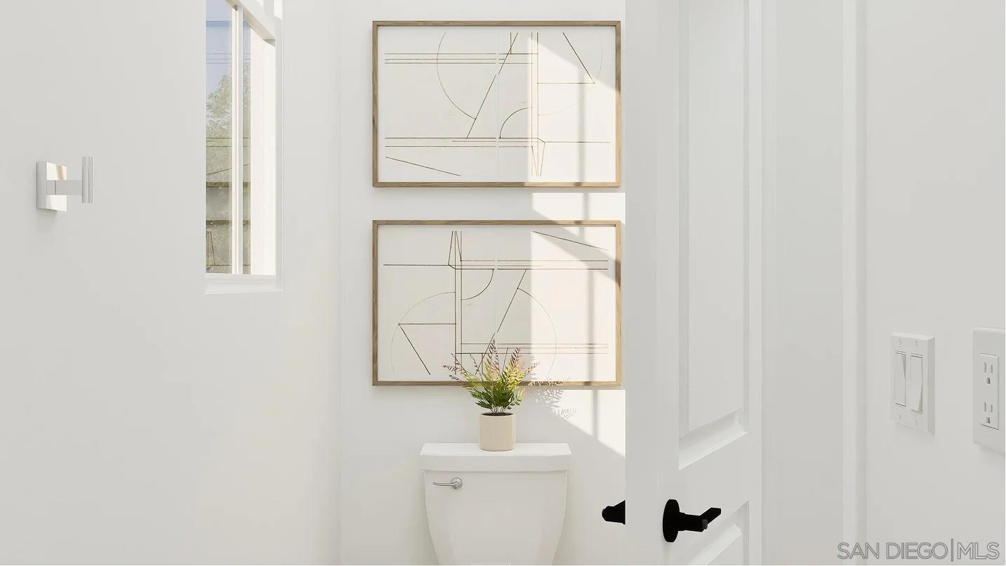 Detail Gallery Image 19 of 20 For 1036  East Main, El Cajon,  CA 92021 - 3 Beds | 2/1 Baths