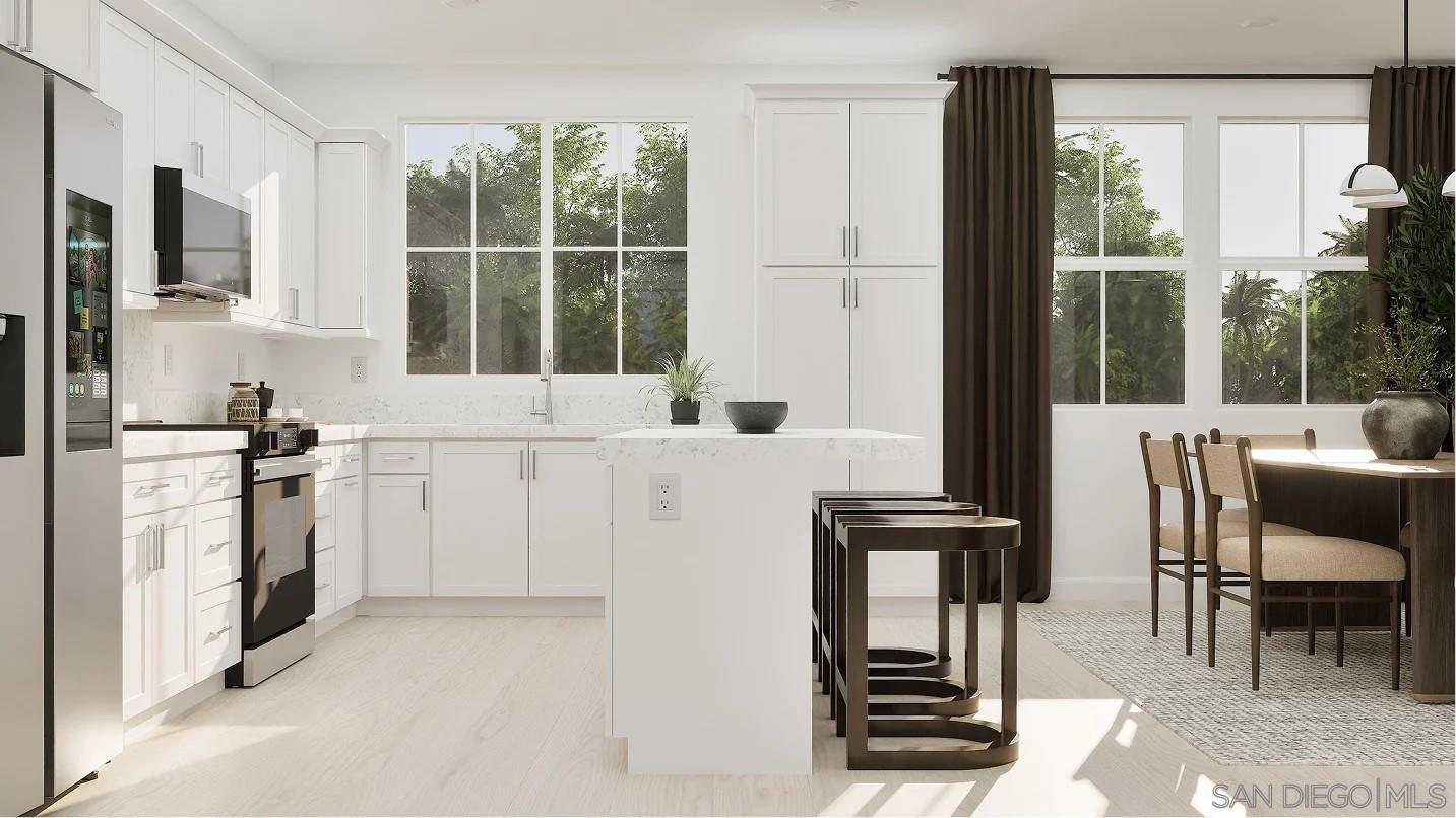 Detail Gallery Image 3 of 20 For 1036  East Main, El Cajon,  CA 92021 - 3 Beds | 2/1 Baths