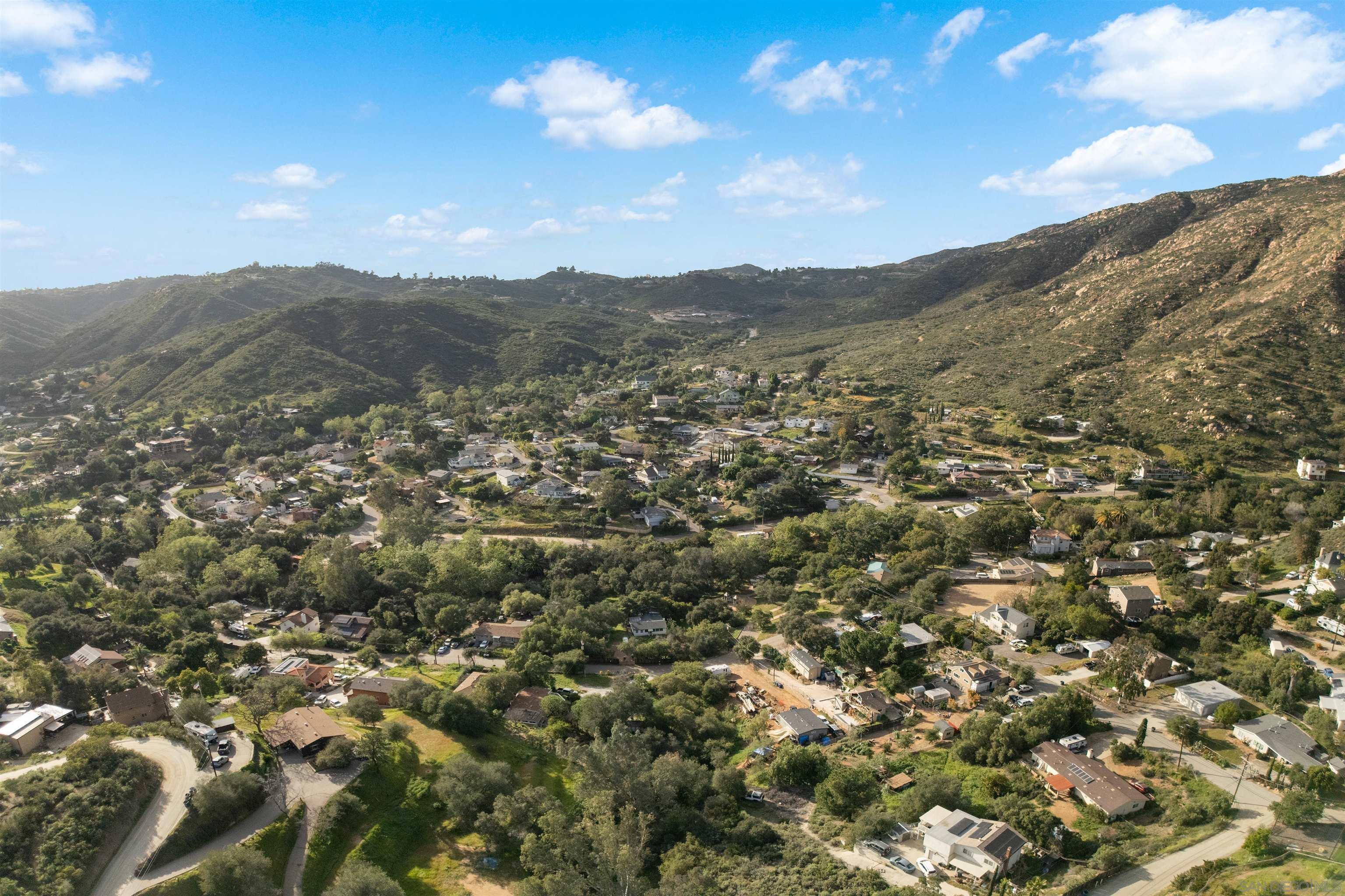 Detail Gallery Image 2 of 9 For , El Cajon,  CA 92019 - – Beds | – Baths