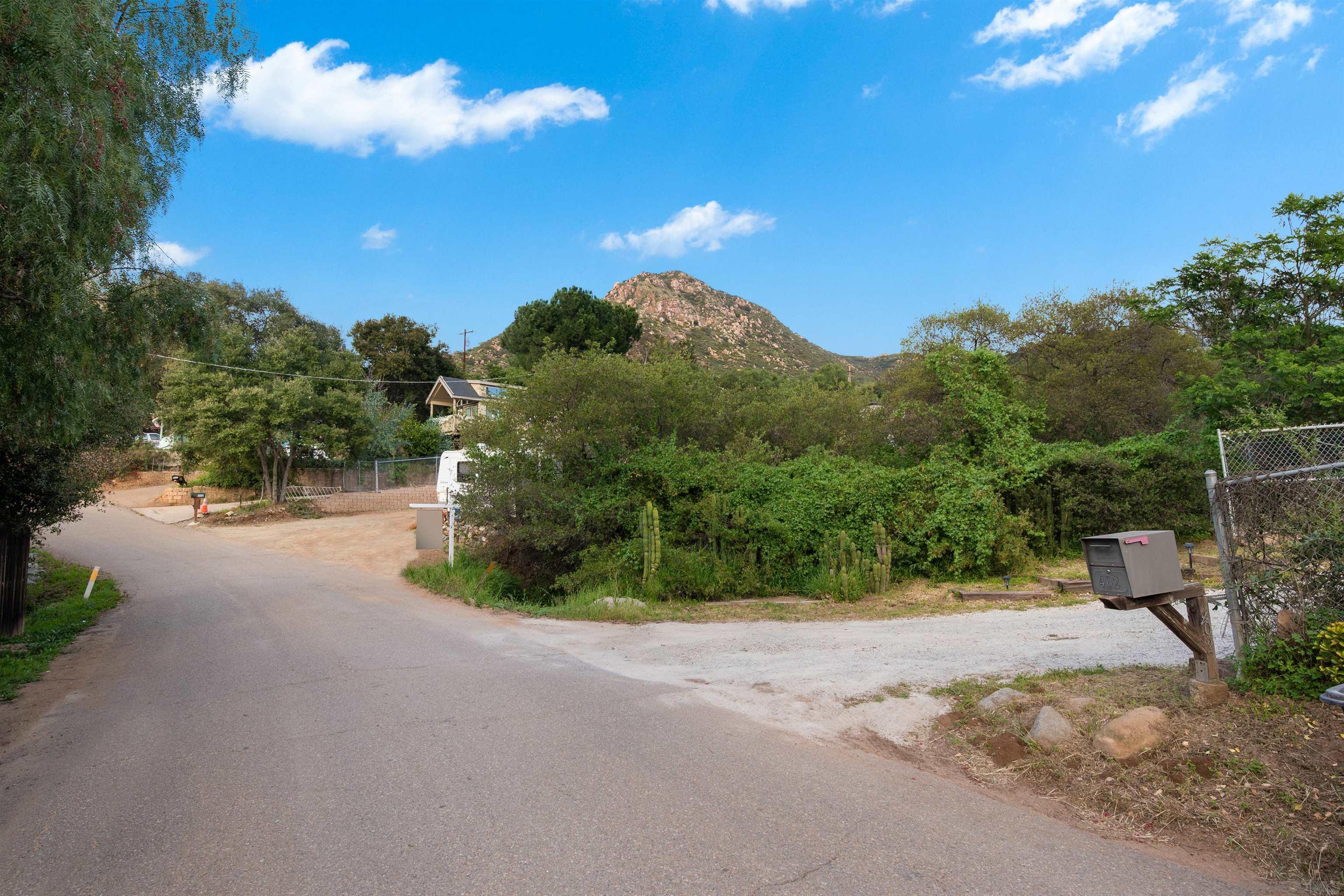 Detail Gallery Image 8 of 9 For , El Cajon,  CA 92019 - – Beds | – Baths