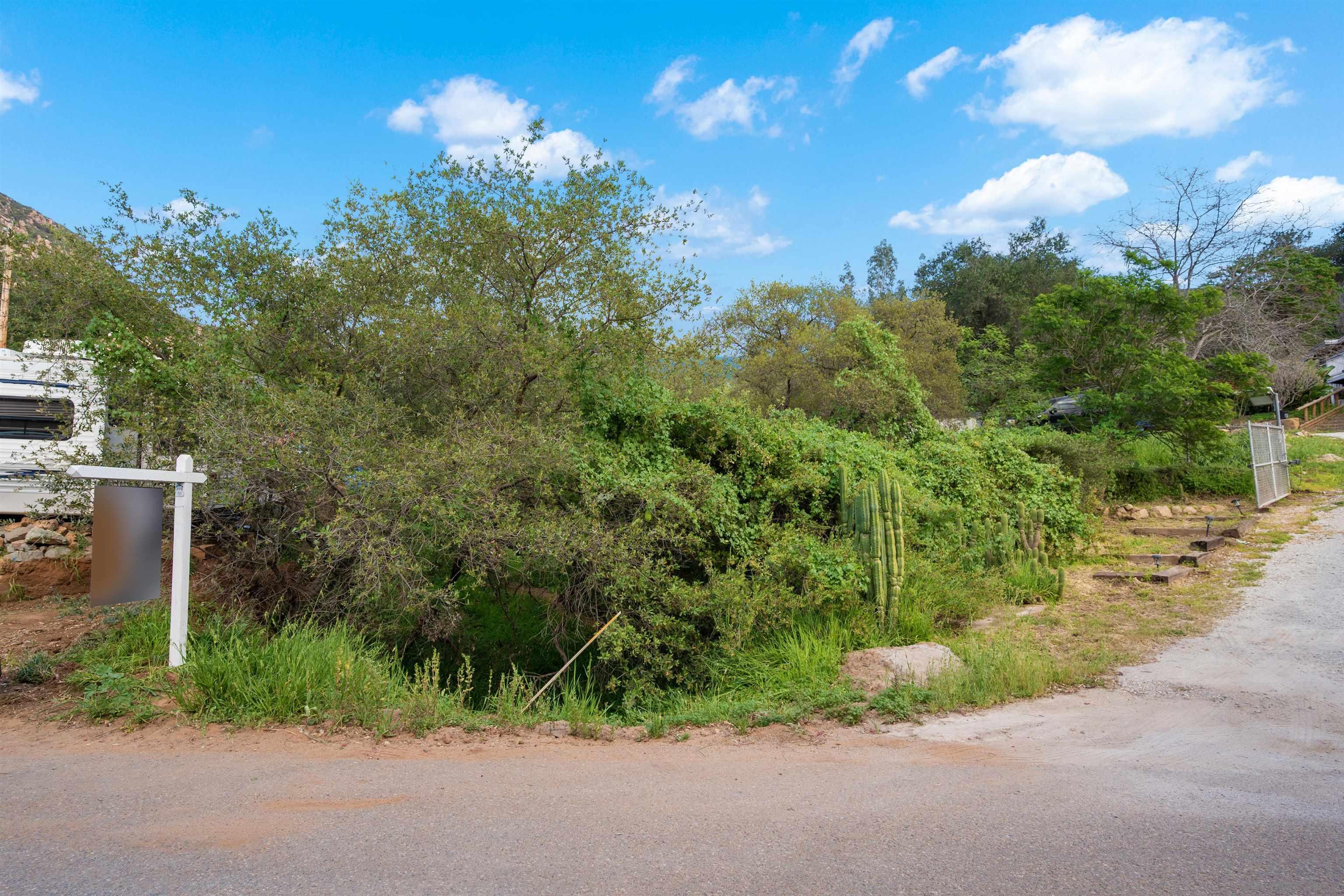 Detail Gallery Image 9 of 9 For , El Cajon,  CA 92019 - – Beds | – Baths