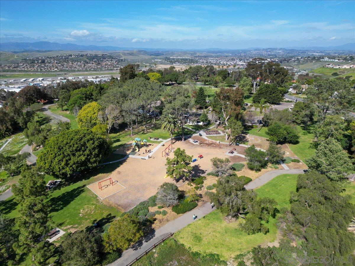 Detail Gallery Image 7 of 26 For 2861  Turnbull Street, Oceanside,  CA 92054 - 4 Beds | 2 Baths