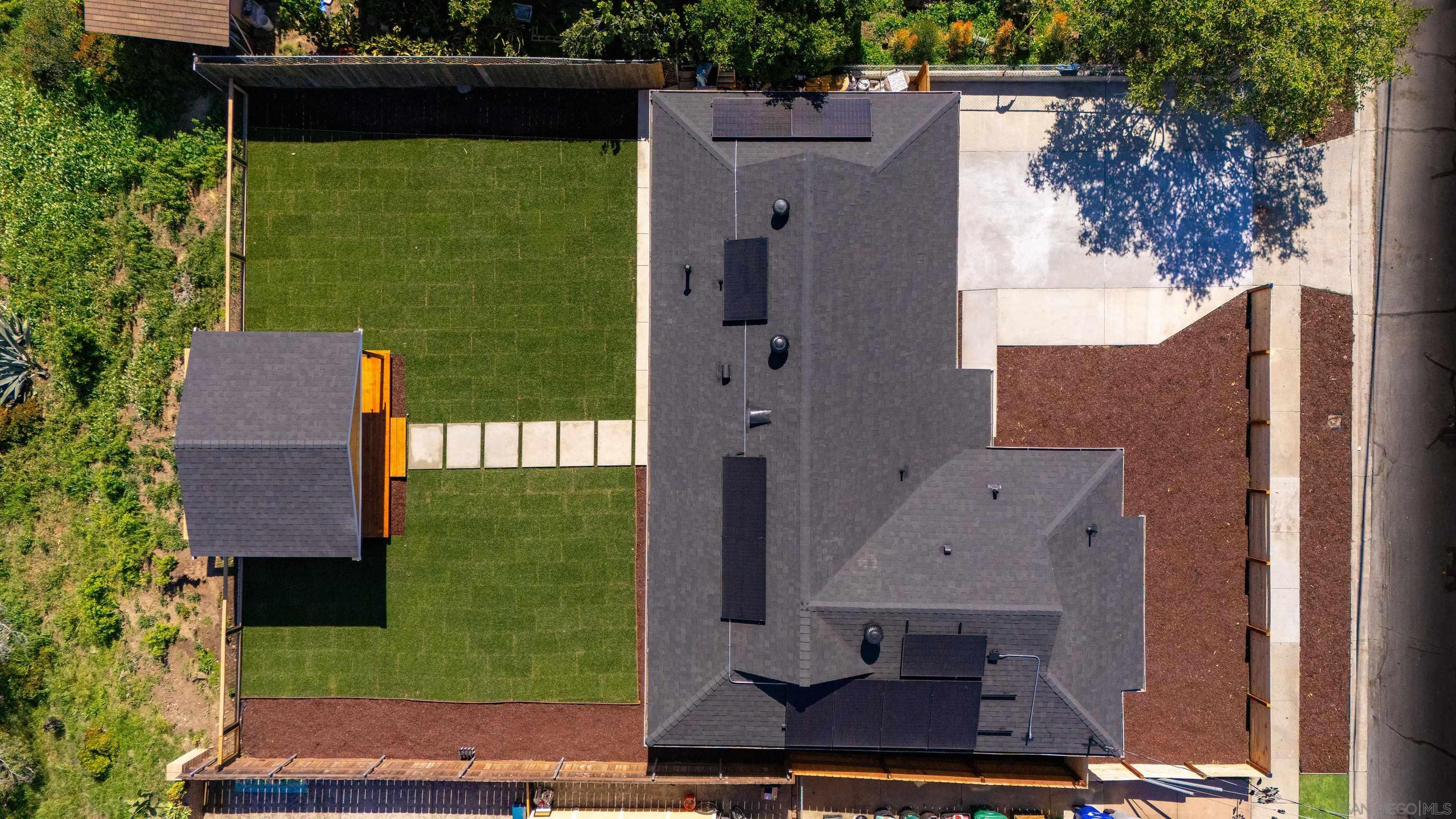 Detail Gallery Image 42 of 42 For 327  Sunswept Street, San Diego,  CA 92114 - 3 Beds | 2 Baths